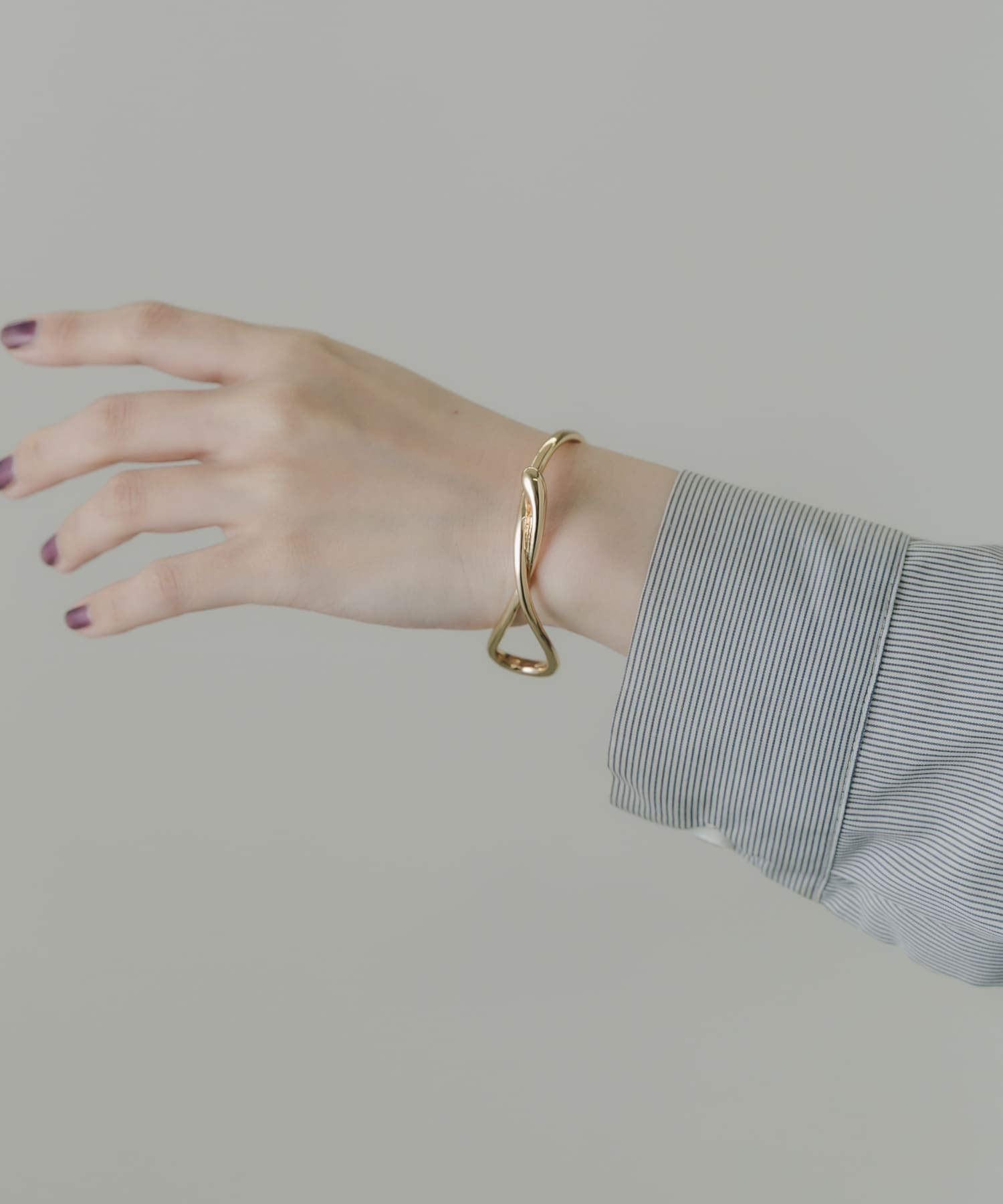 メタルニュアンスバングル GLD -