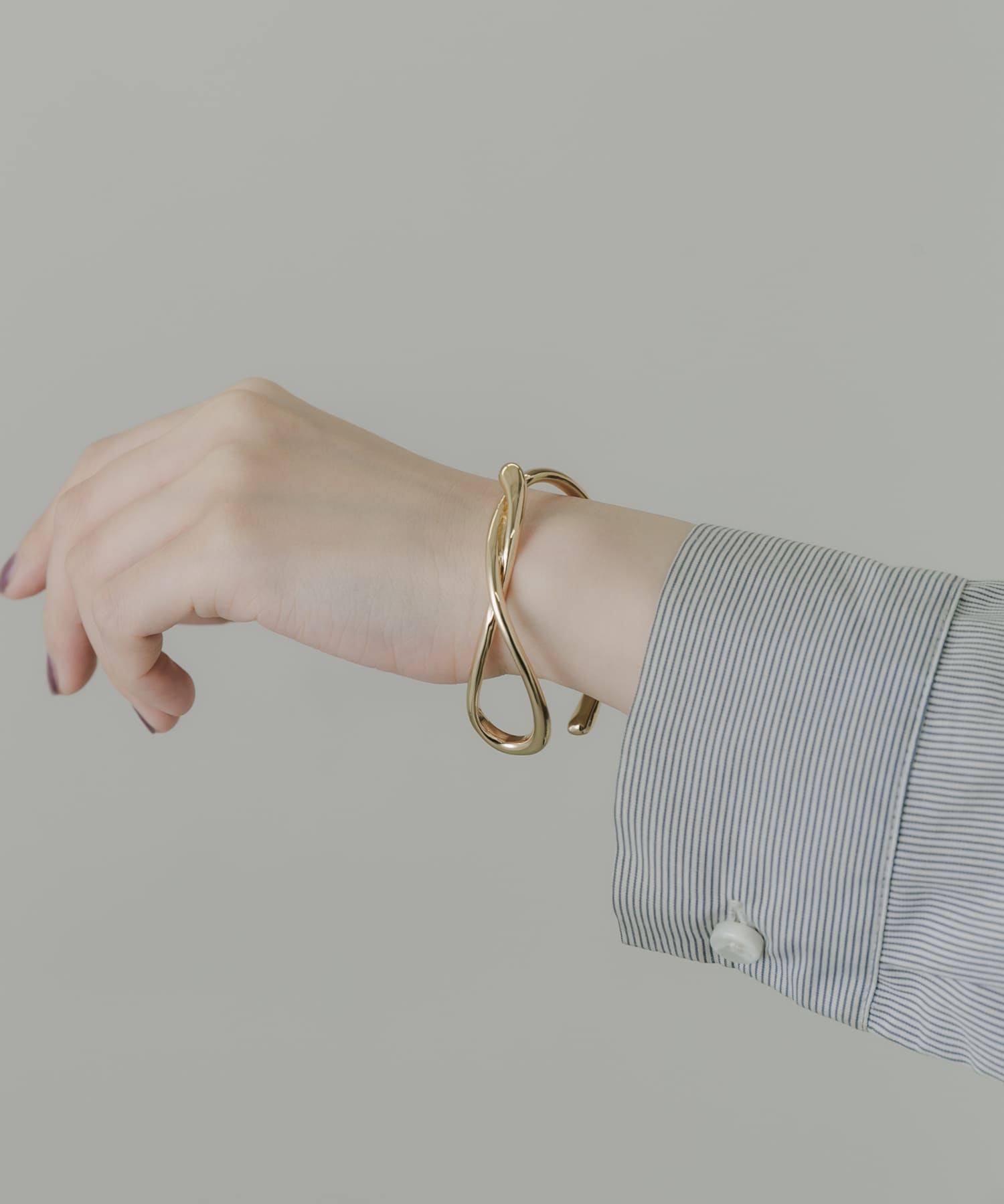 メタルニュアンスバングル GLD -