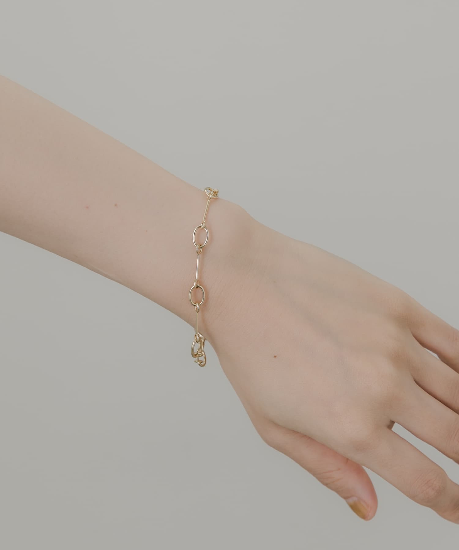 メタルデザインマンテルブレスレット GLD -