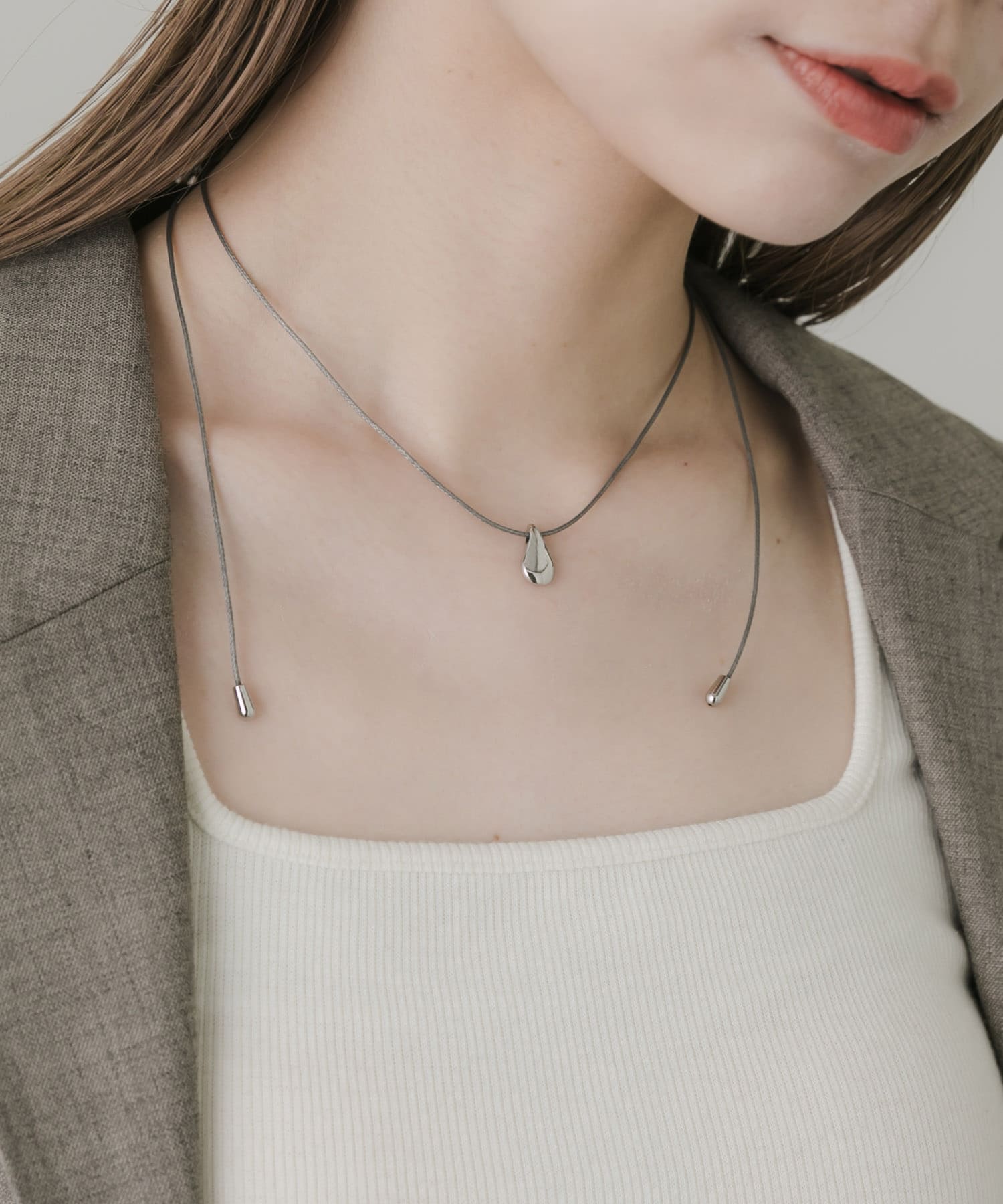 メタルトップチョーカーネックレス