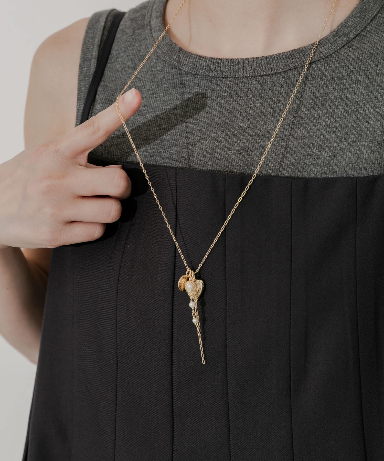 パールモチーフマルチWAYスライドネックレス GLD -