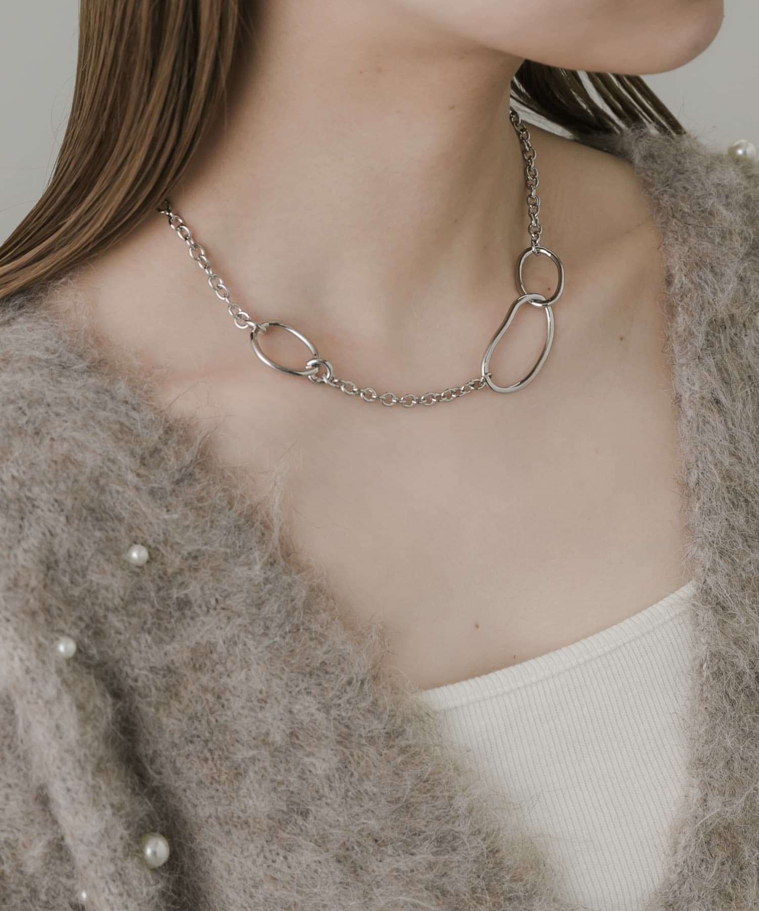 ニュアンスオーバルチェーンマンテルネックレス SLV -