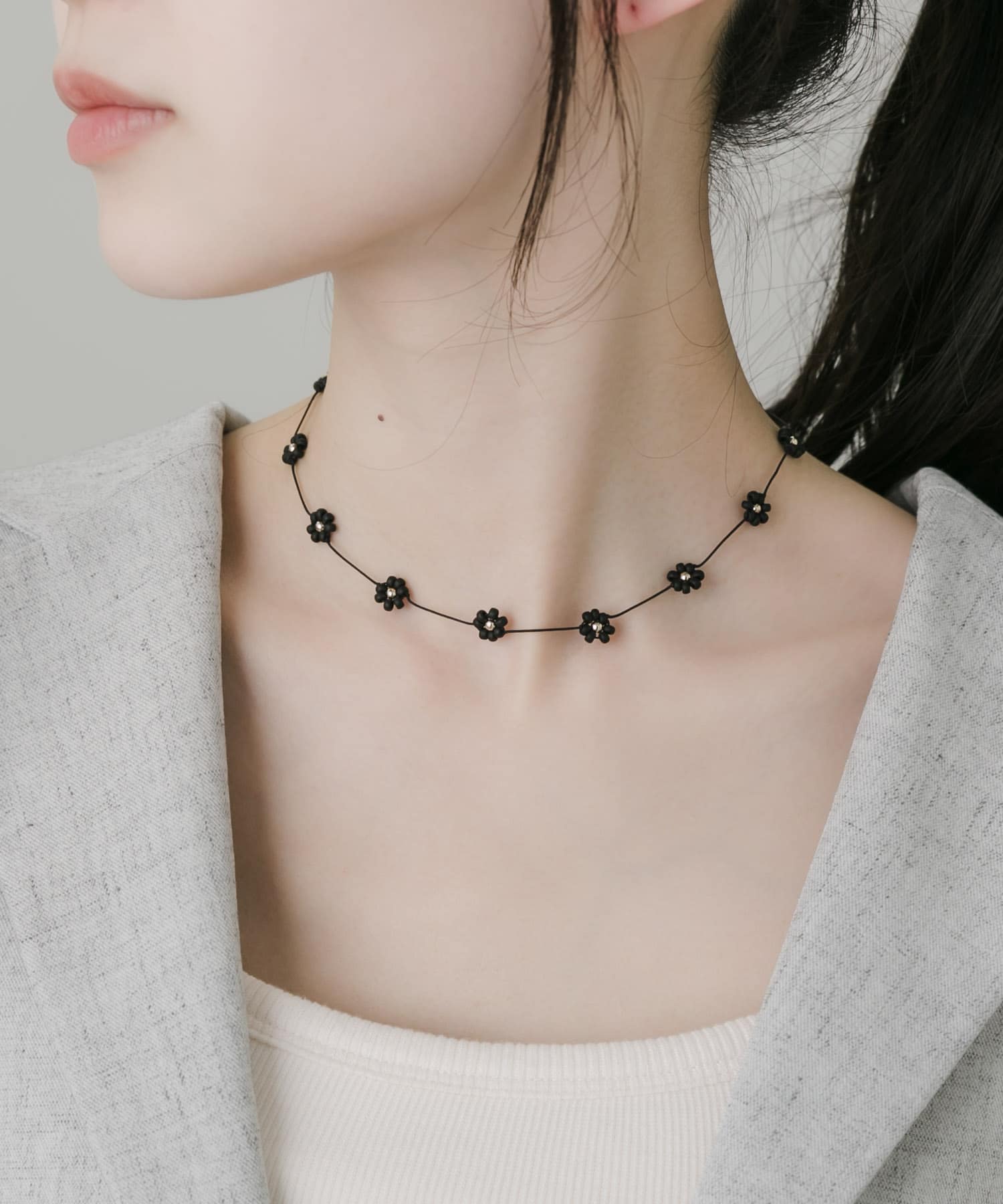 フラワーモチーフチョーカーネックレス BLK -