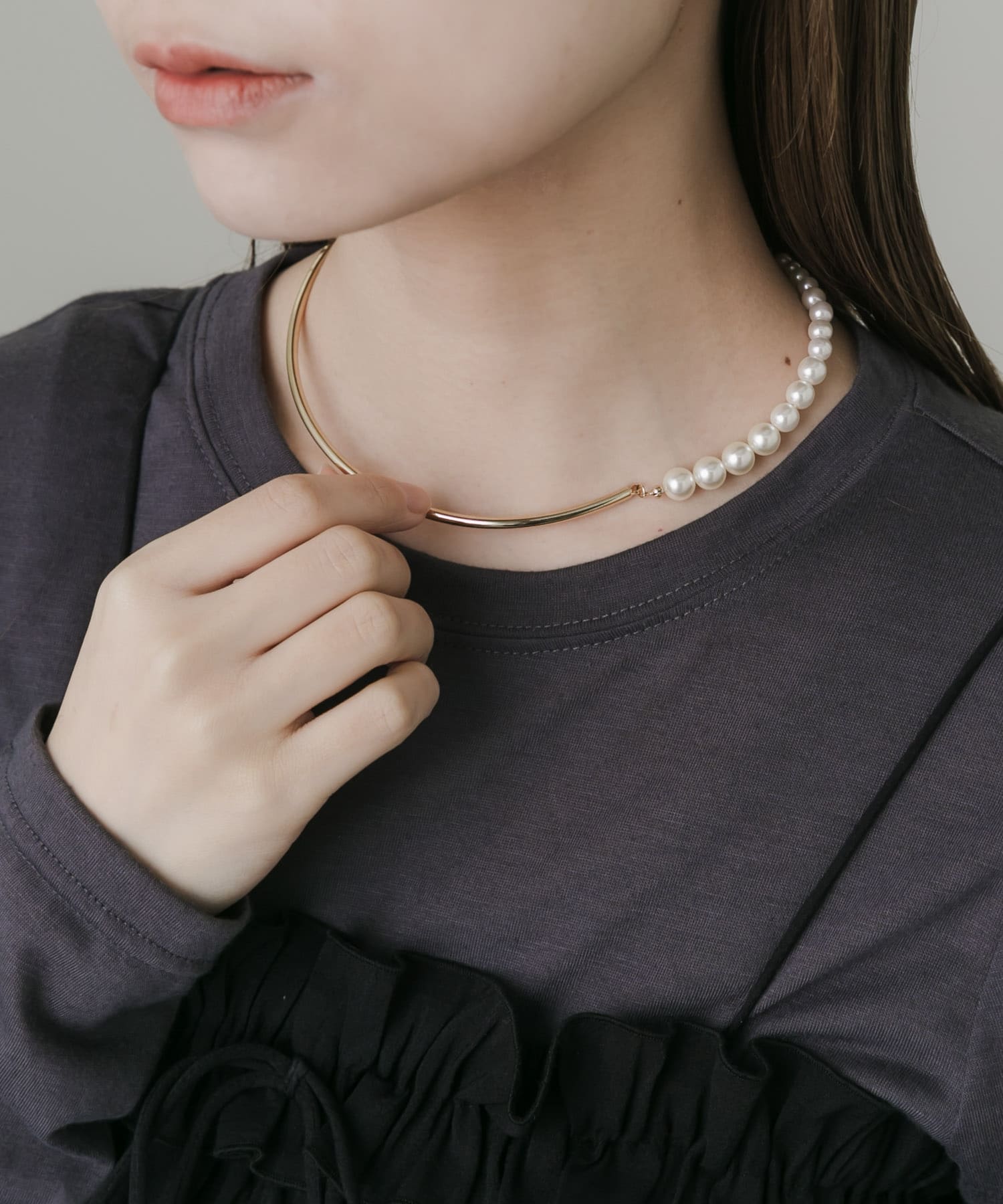 グラデーションパールネックカフ