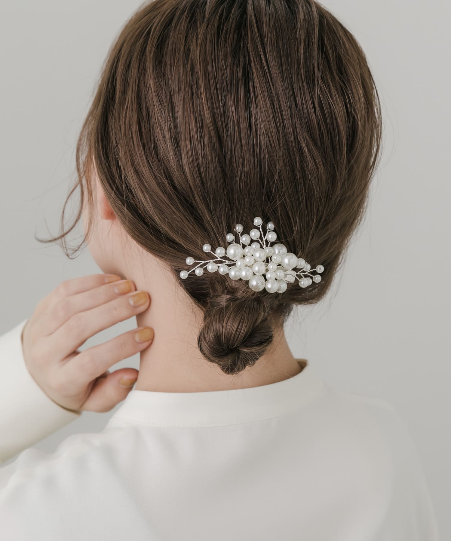 パールデザインドレスピン