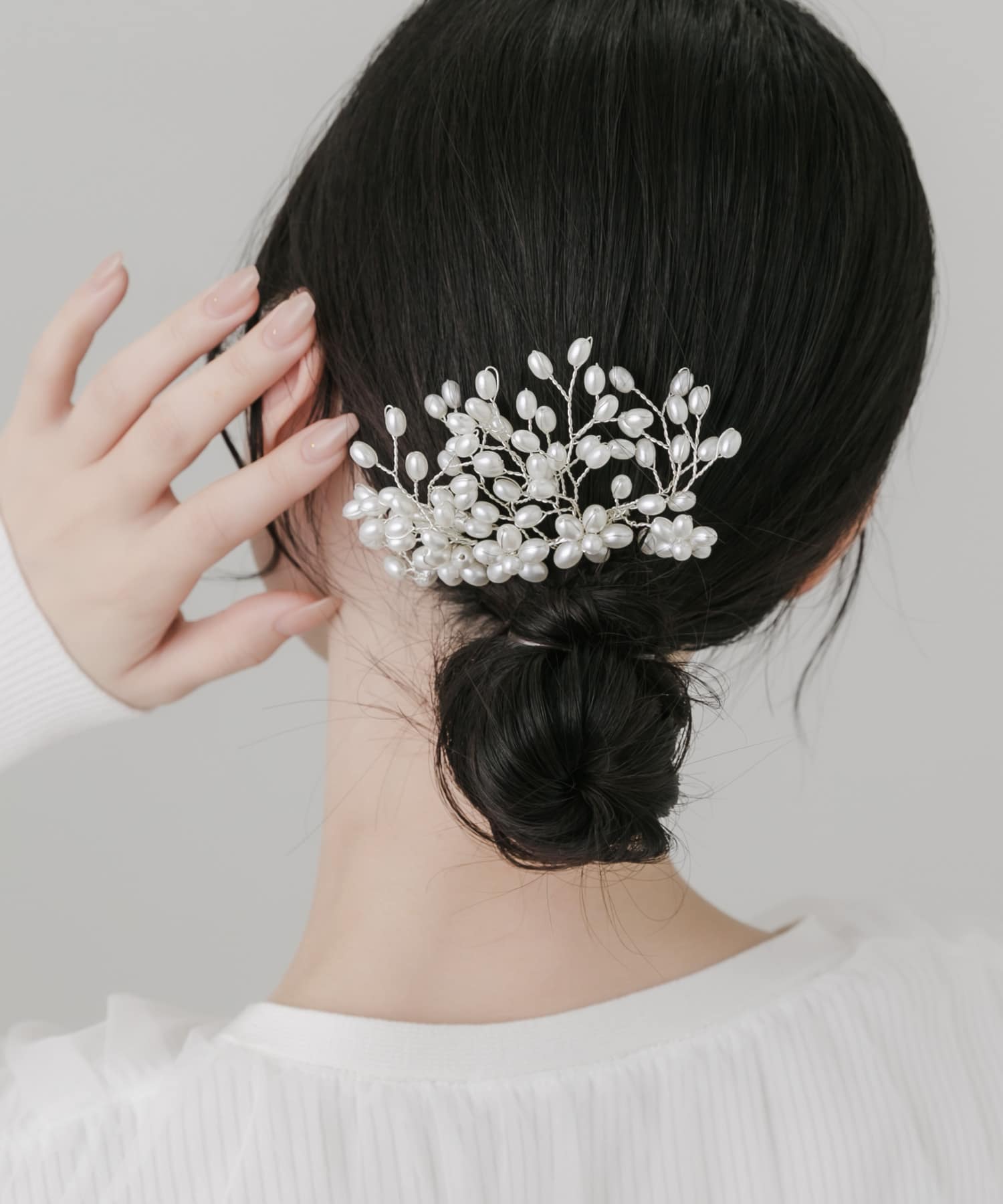 『WEB/一部店舗限定』パールフラワーボリュームドレスコームピン