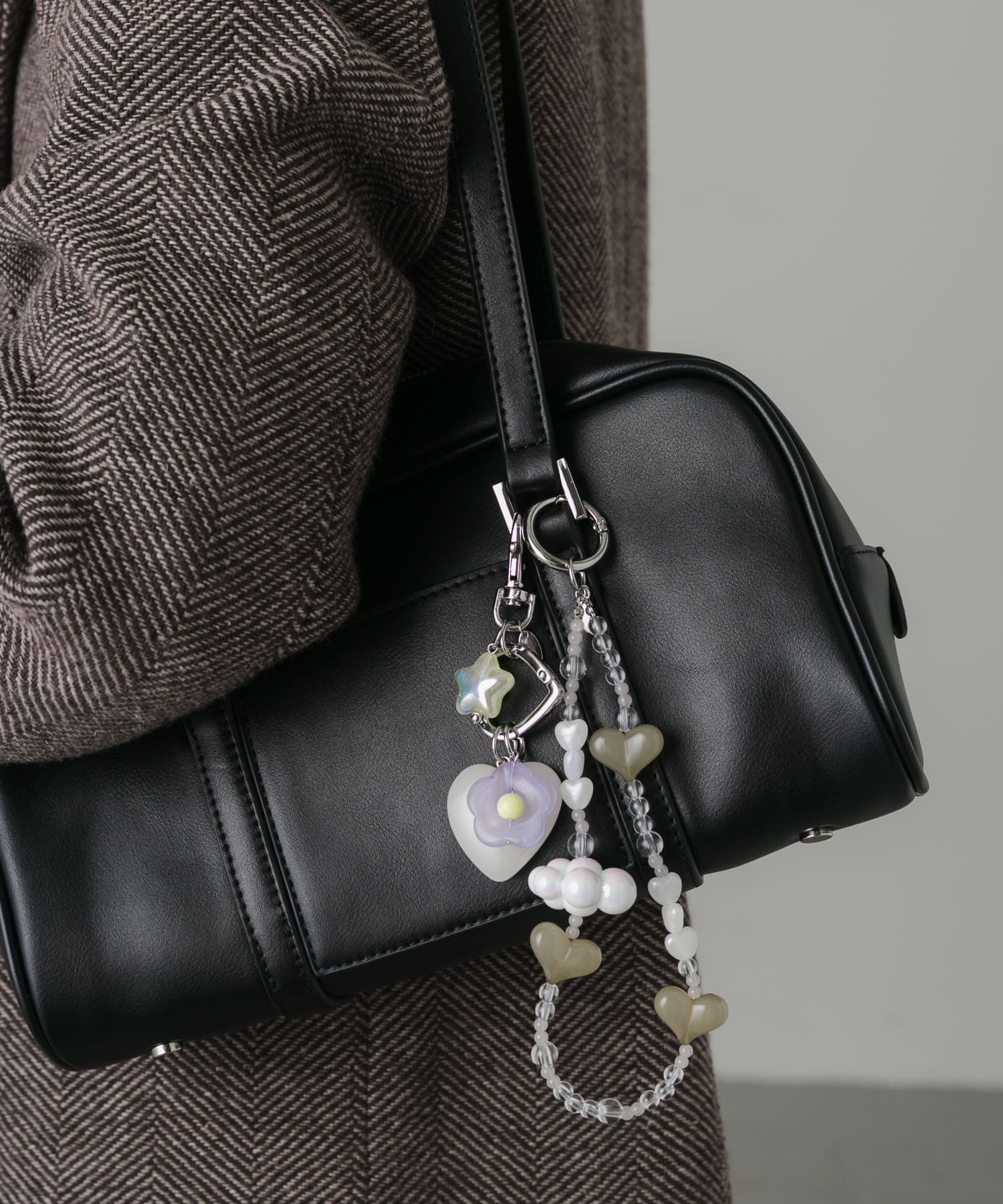 クラウドハートループキーチェーン BEG/CLR -