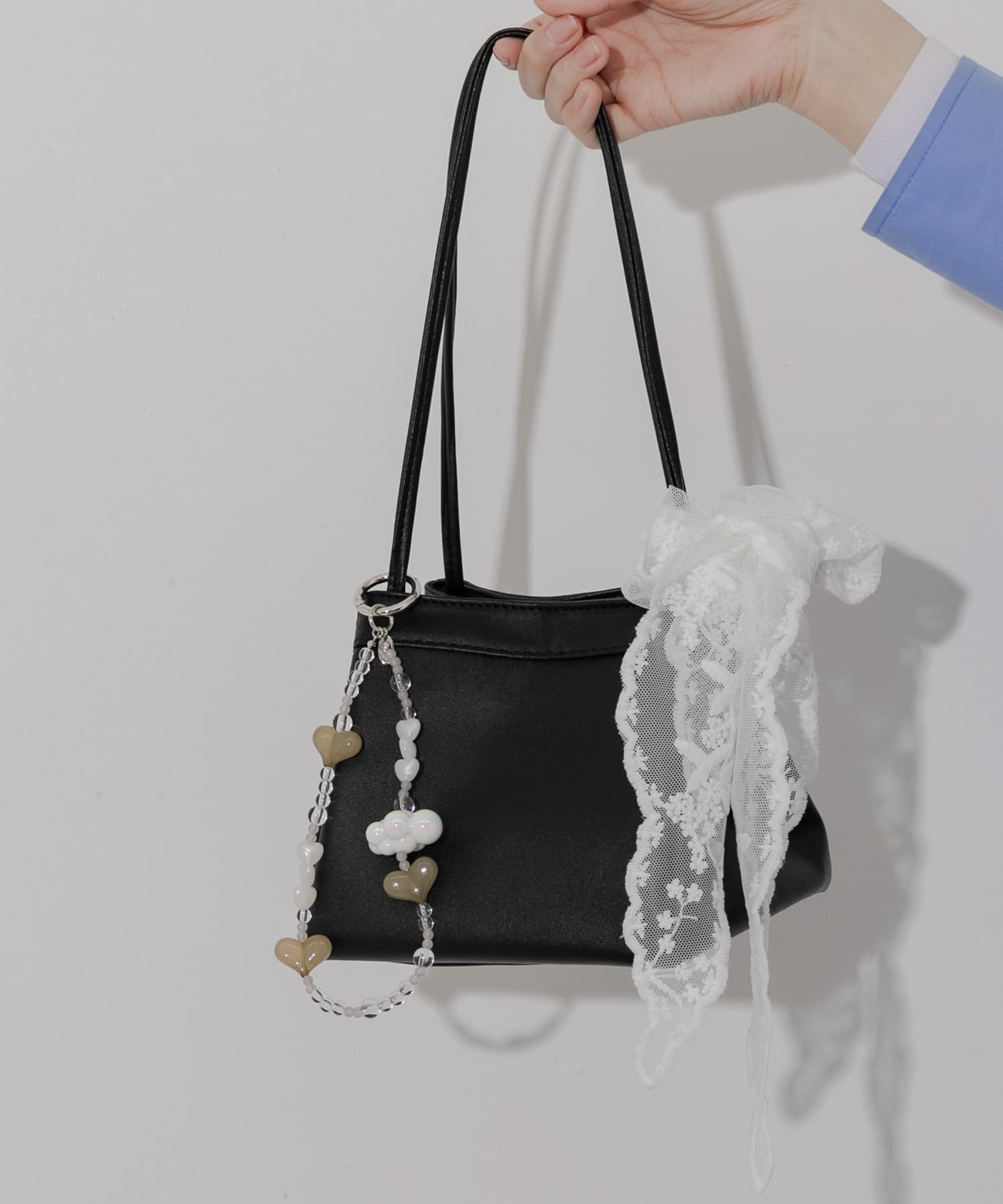 クラウドハートループキーチェーン BEG/CLR -