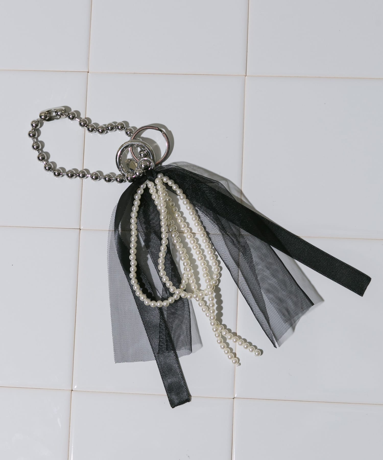 チュールリボンパールキーチェーン BLK -