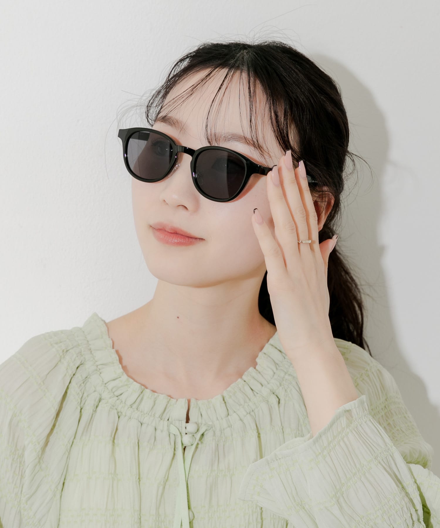 (BLK/GRY)可視光線透過率：35% / 紫外線透過率：1%未満
