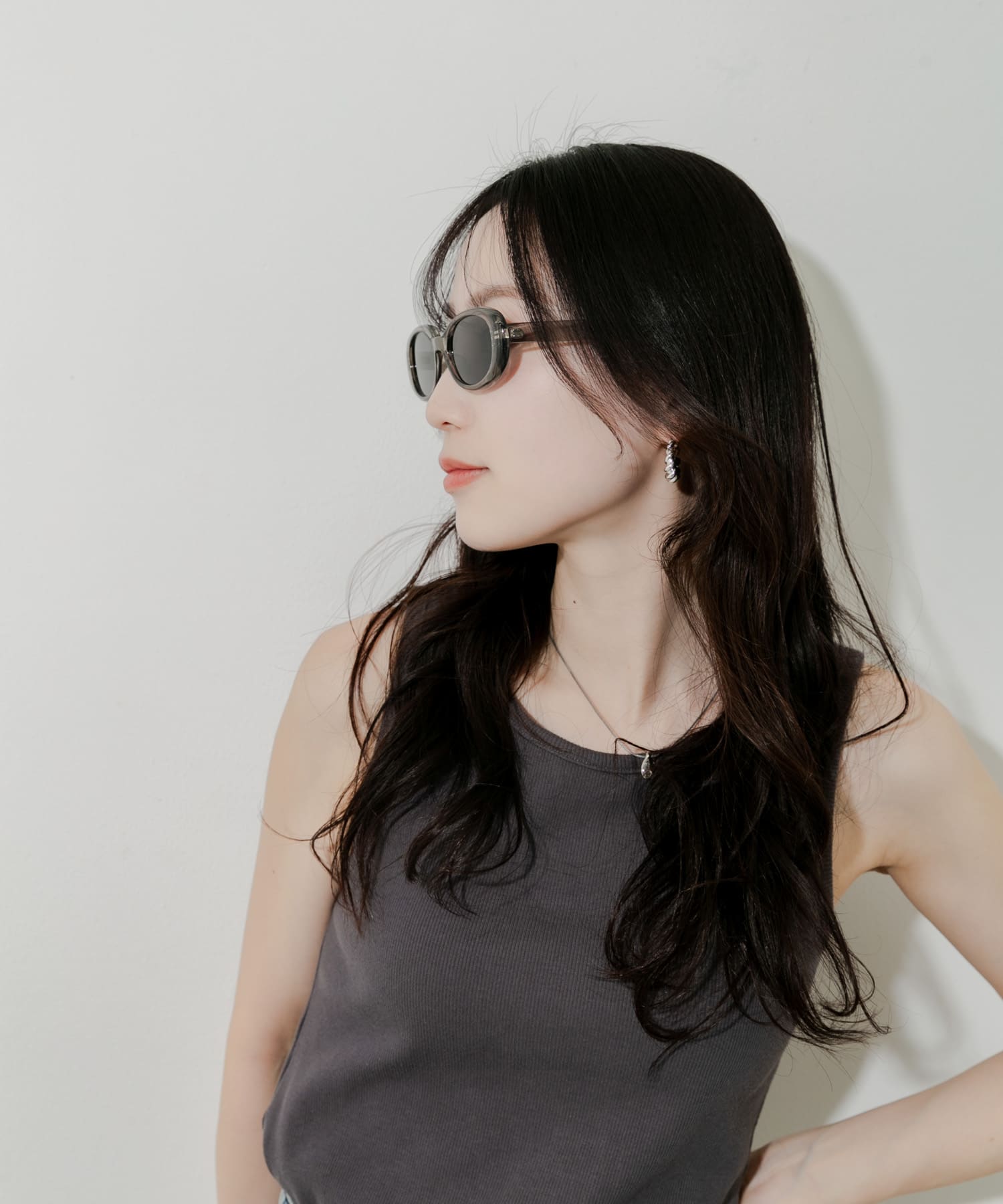 オーバルタイプサングラス GRY -