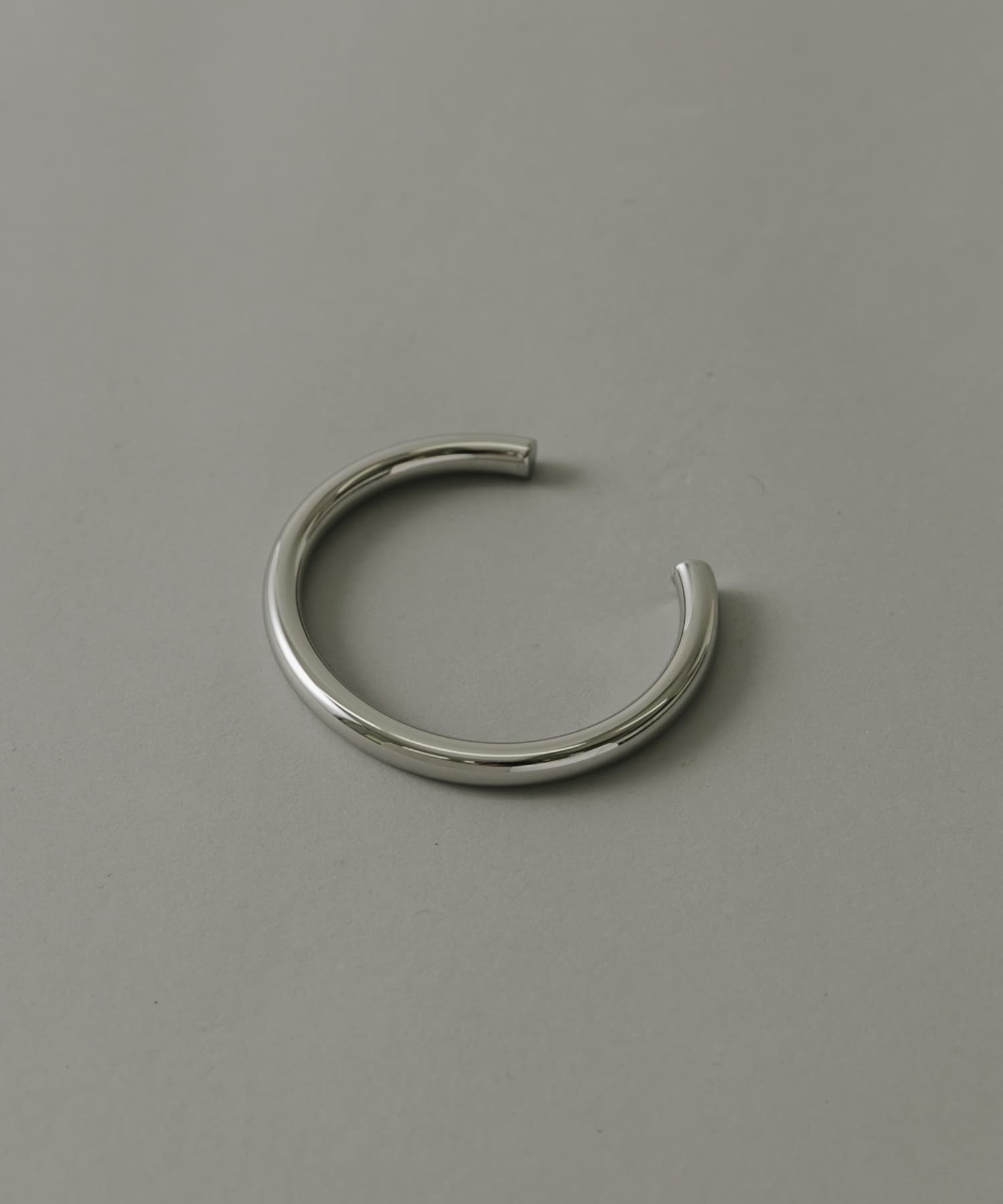 ステンレスシンプルバングル