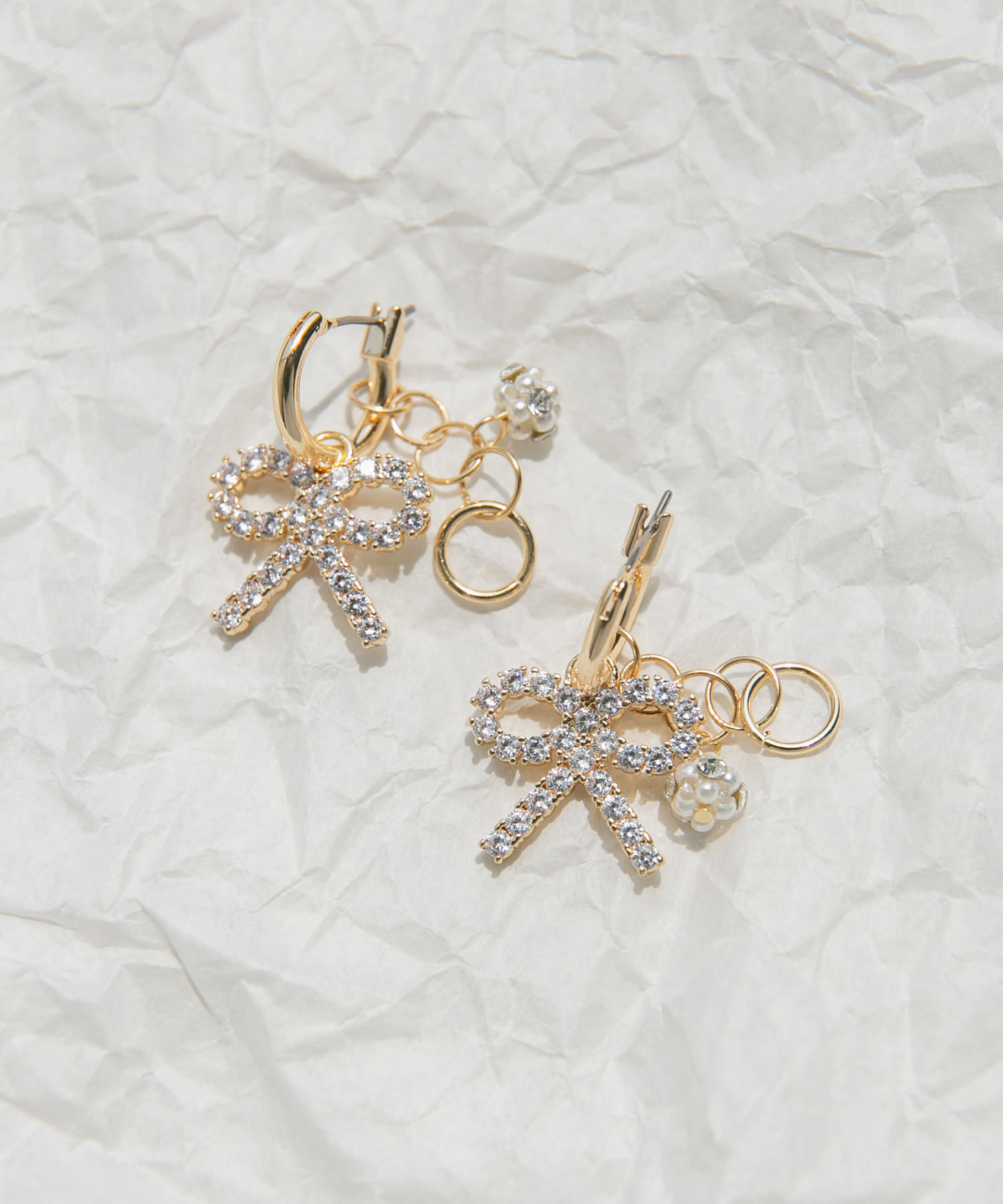 ビジューリボンフープピアス