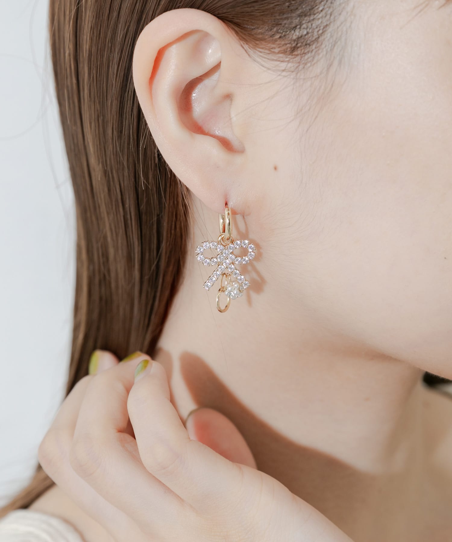 ビジューリボンフープピアス GLD -