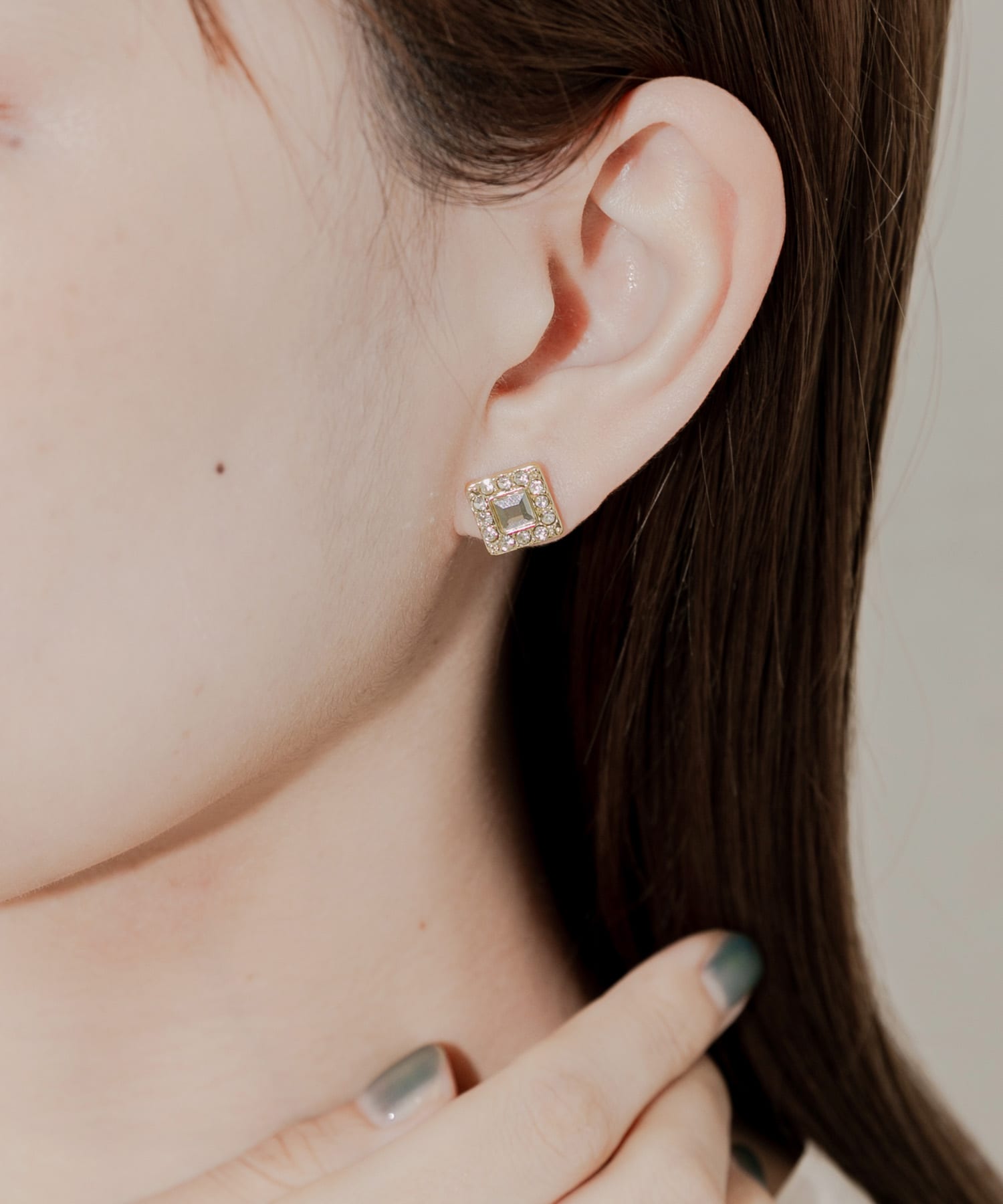 ビジュースクエアピアス GD/CL -