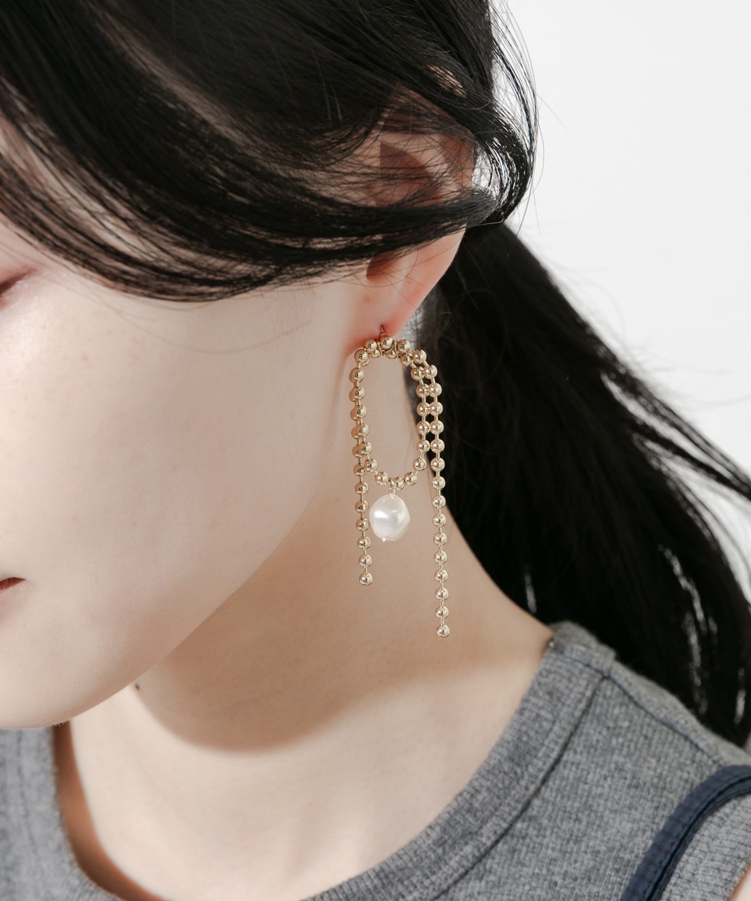 ボールチェーンパールポイントピアス GD/IV -