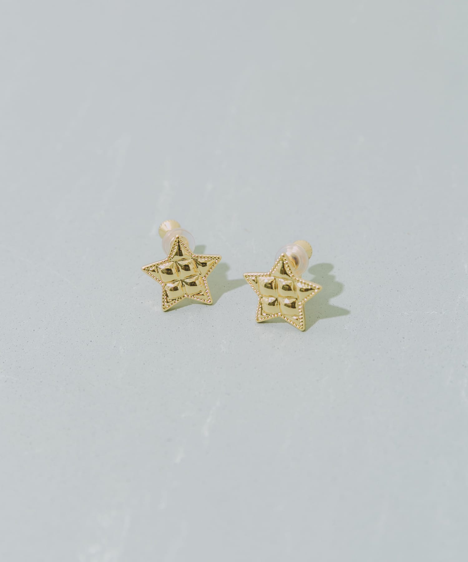 メタルスターイヤリング GLD -