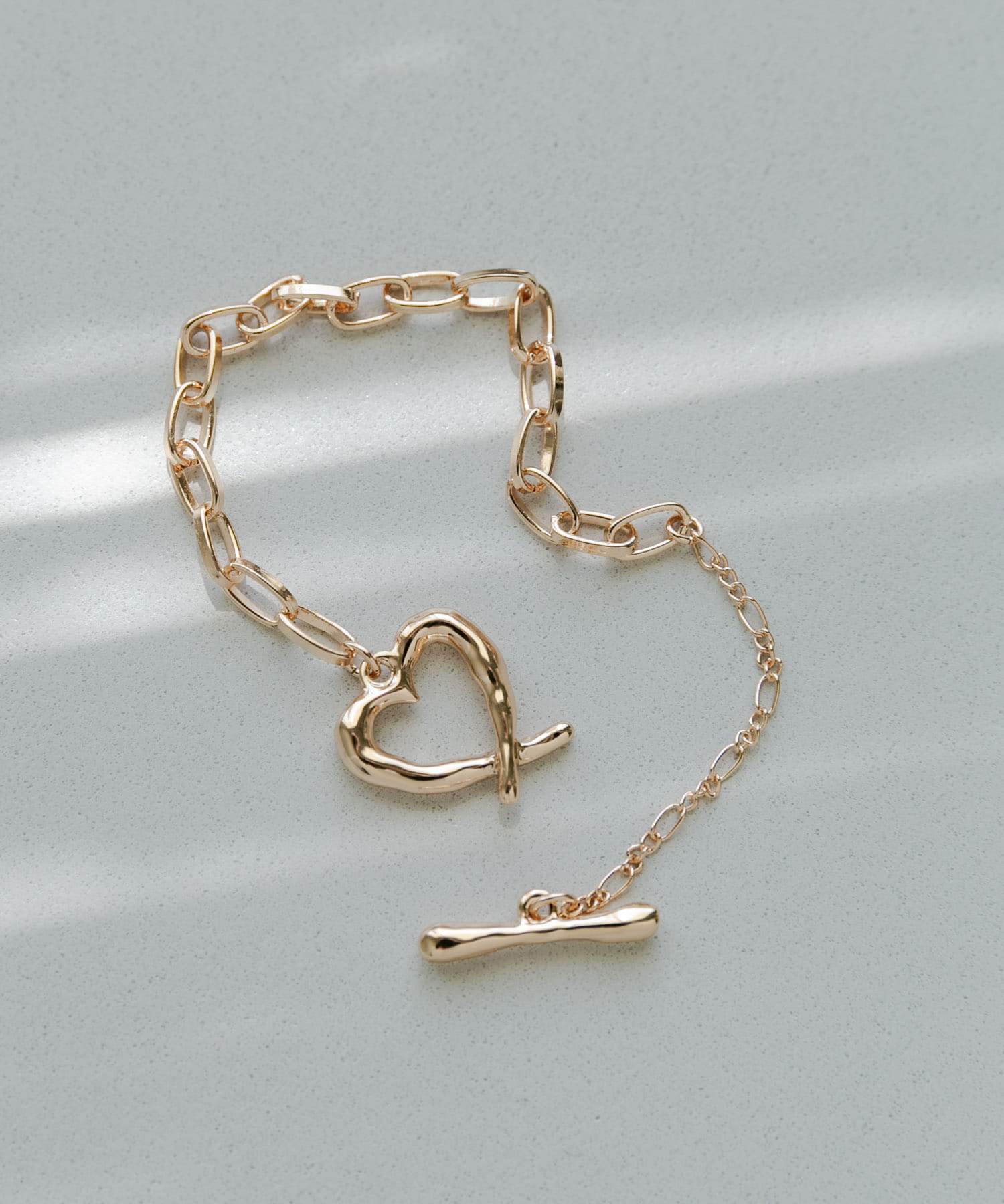 メタルハートマンテルブレスレット GLD -