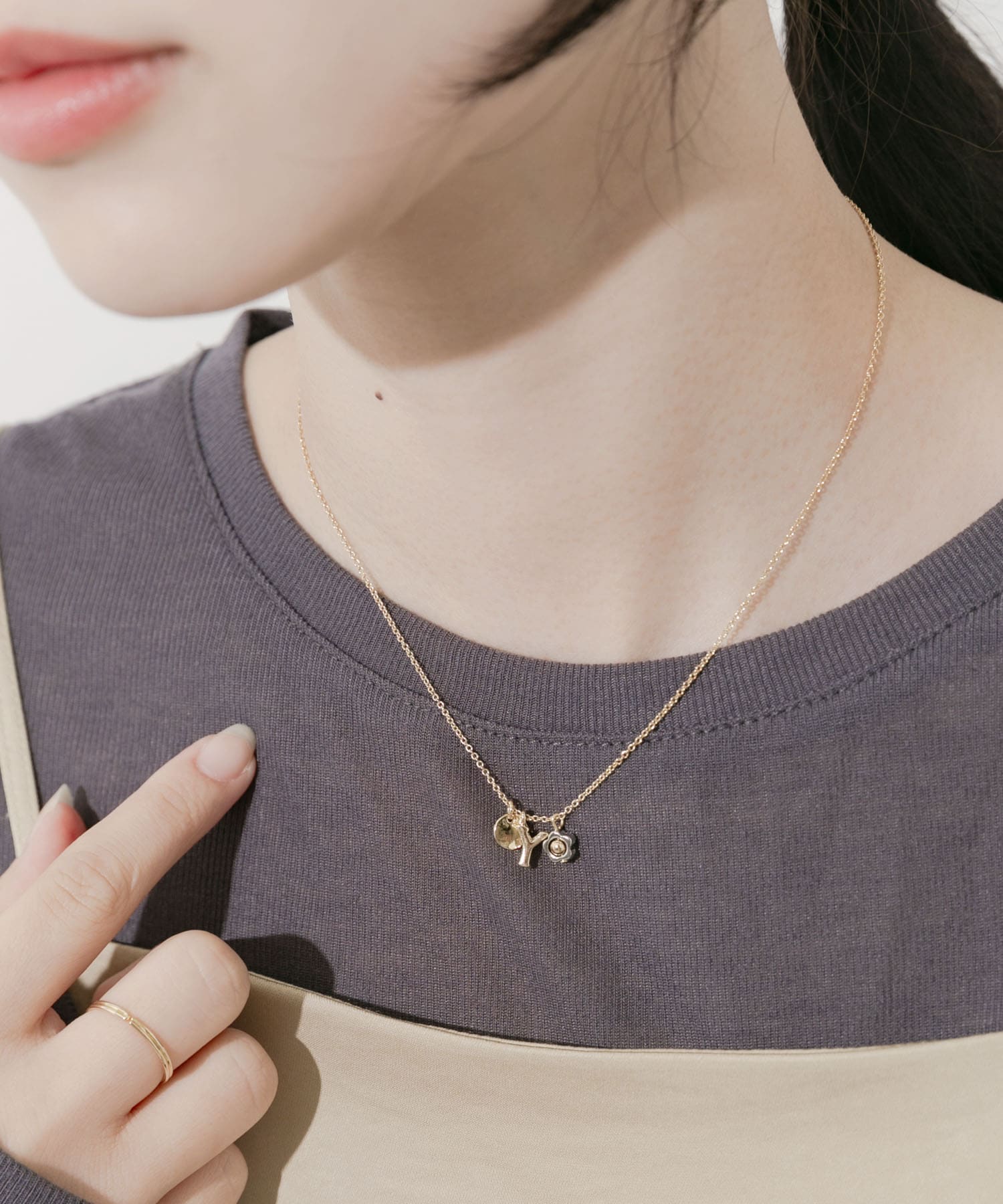 イニシャルチャームネックレス GLD/Y -
