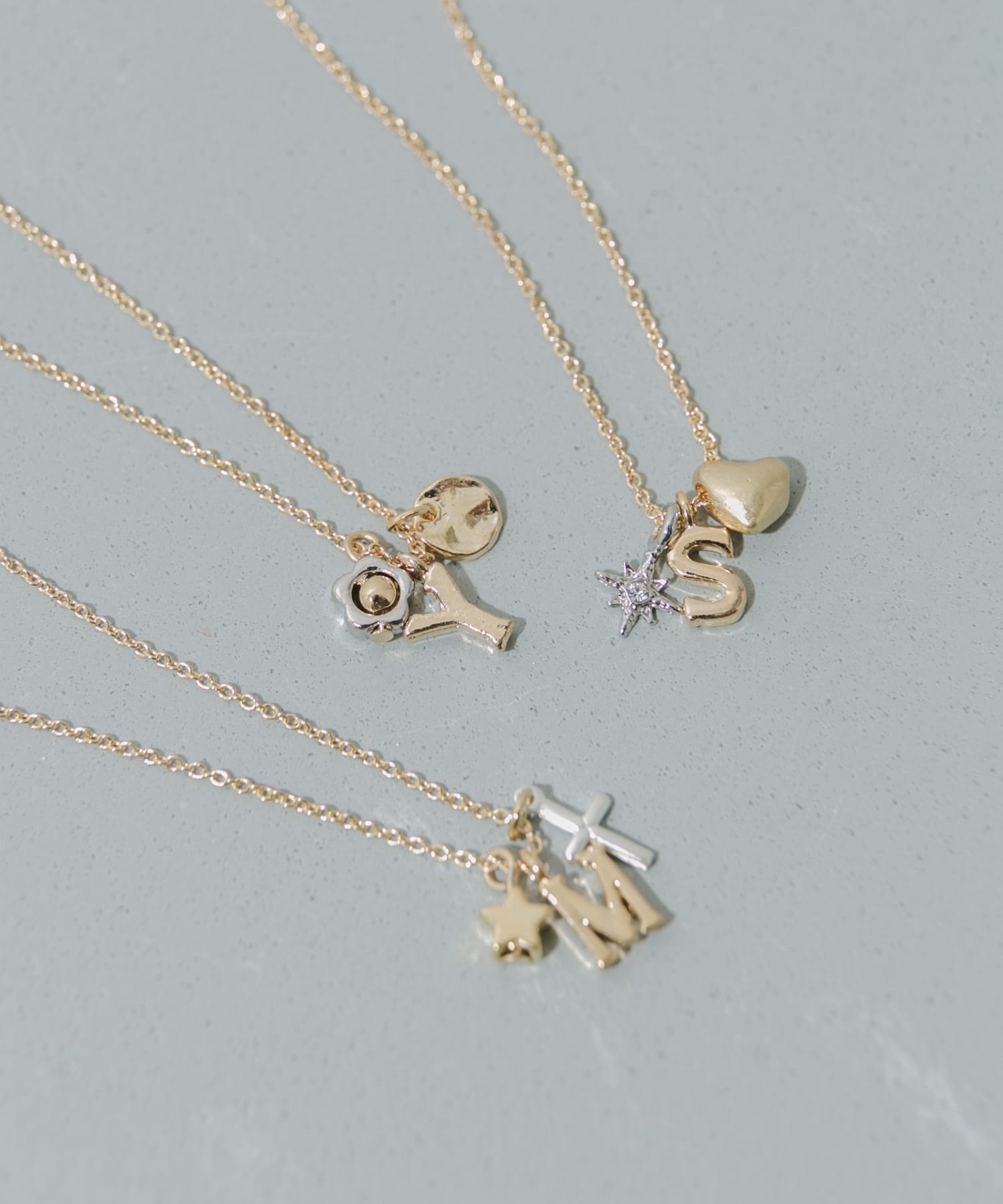 イニシャルチャームネックレス GLD/Y -