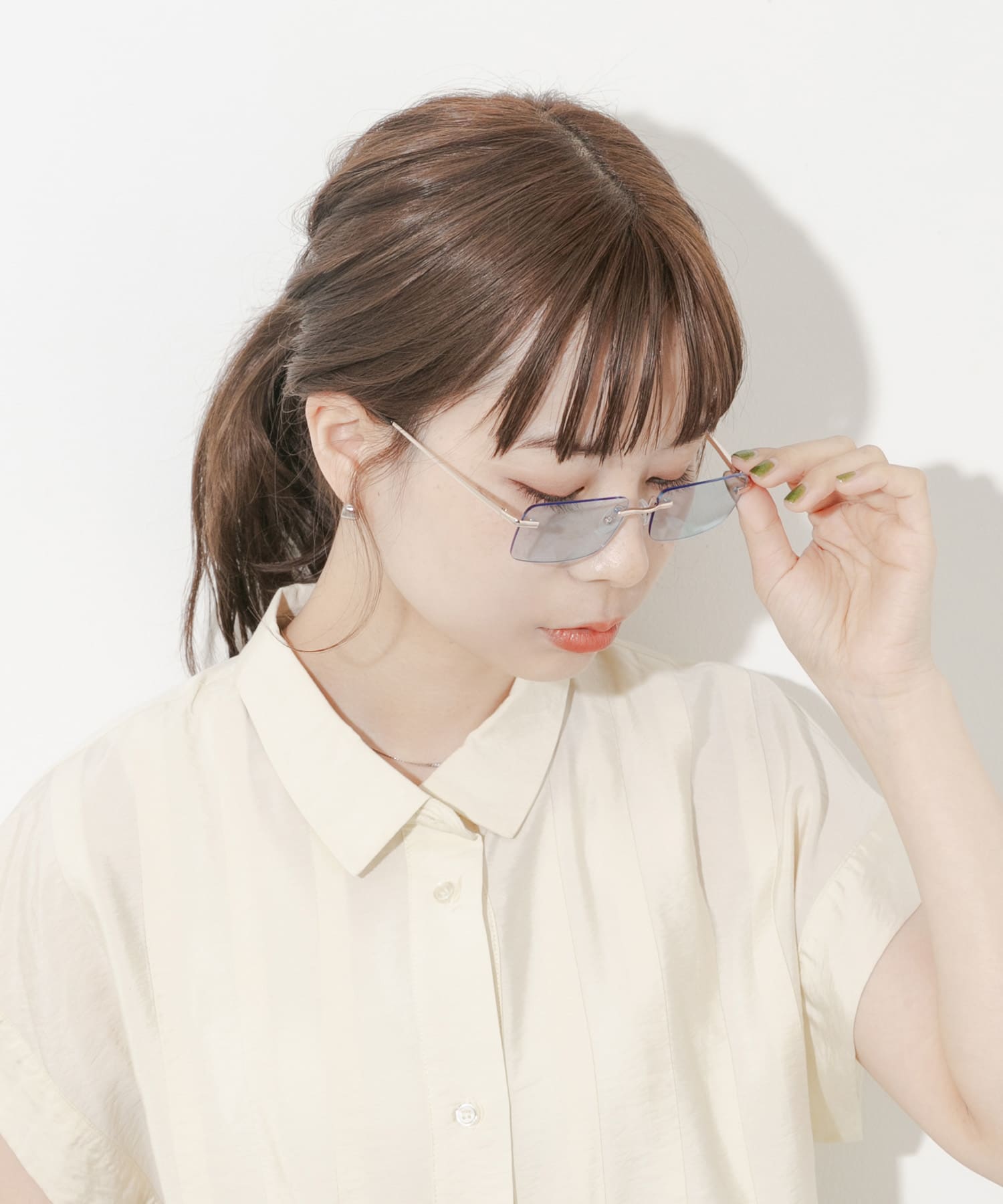 リムレスカラーサングラス BLU -