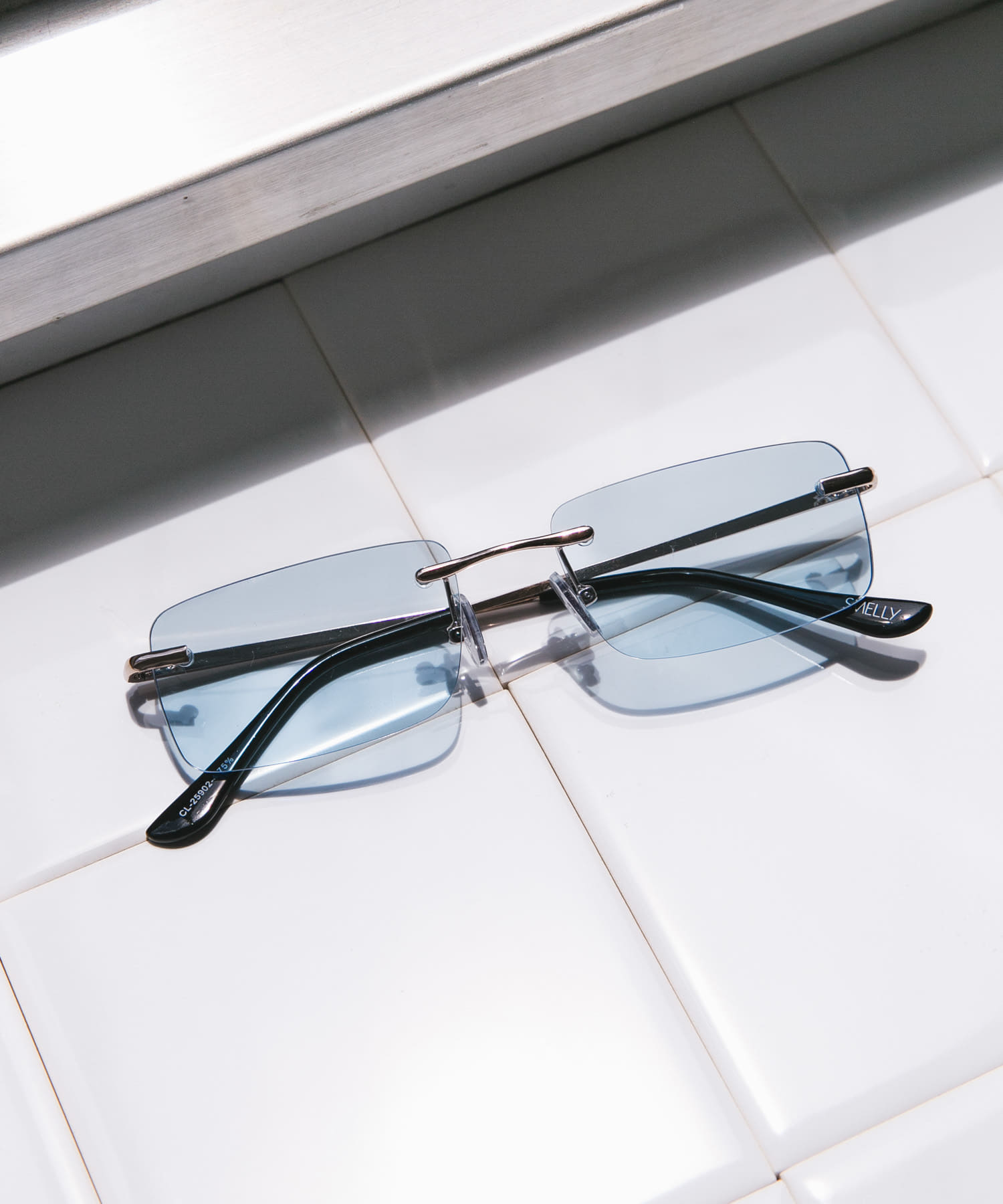 リムレスカラーサングラス BLU -