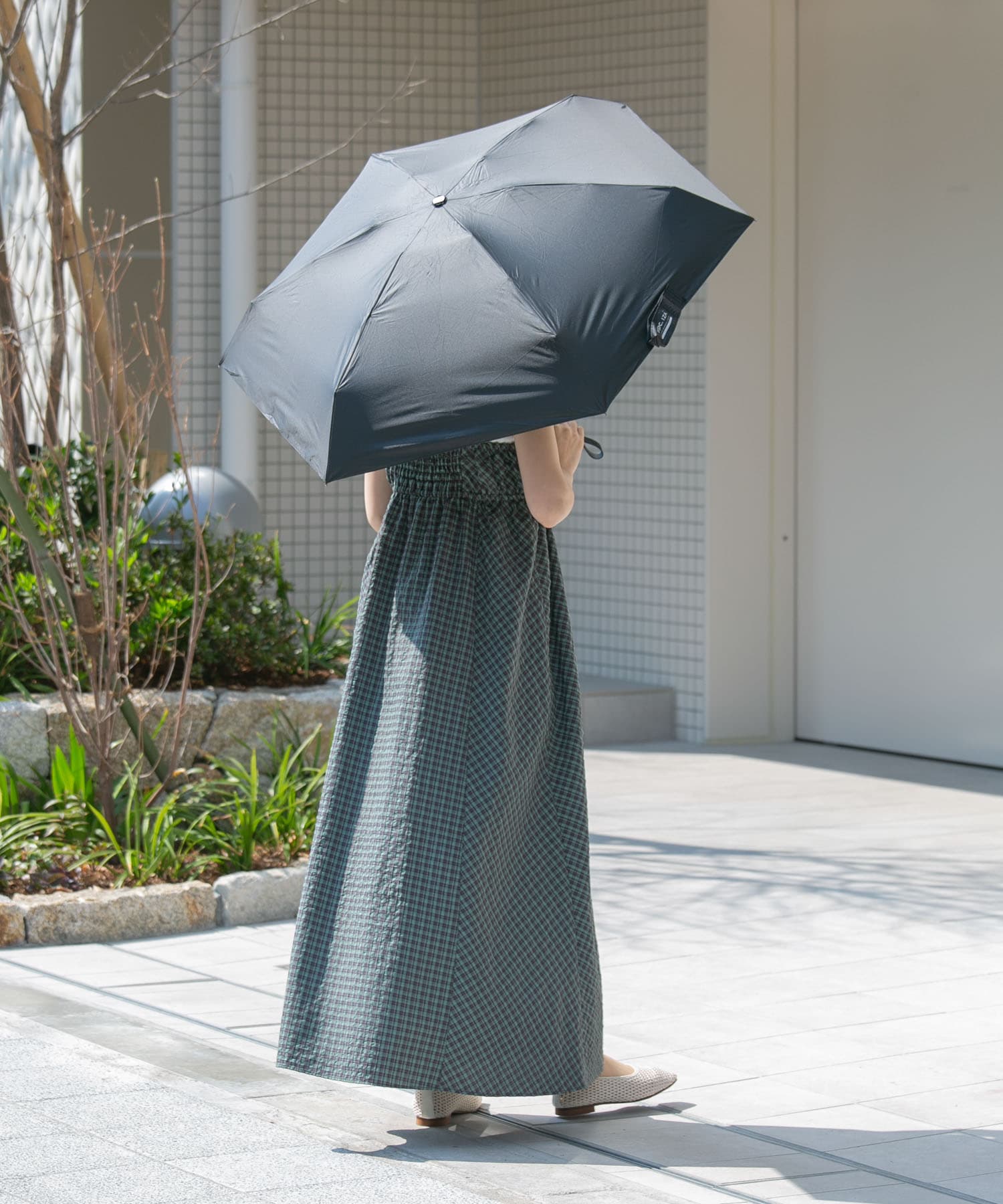 Wpc.　IZA COMPACT BLK FREE