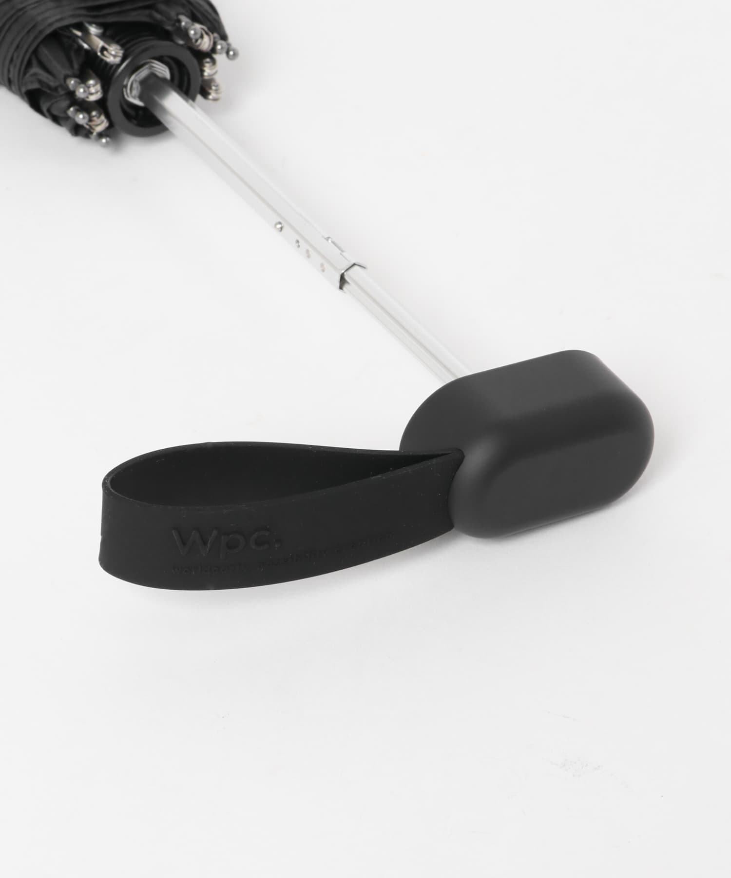 Wpc.　IZA COMPACT BLK FREE