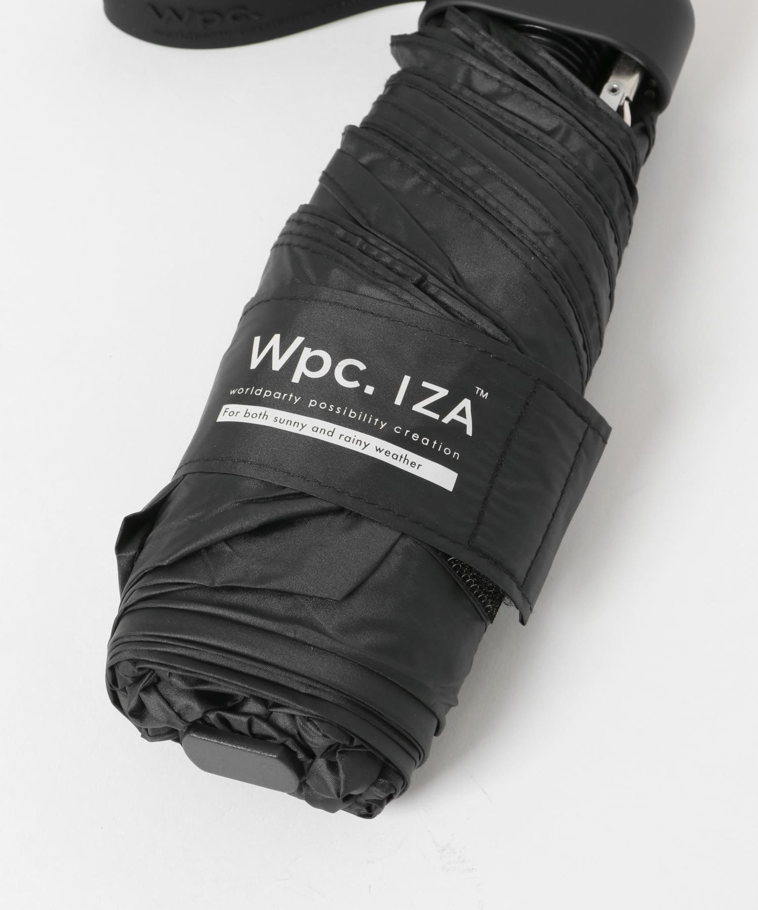 Wpc.　IZA COMPACT BLK FREE