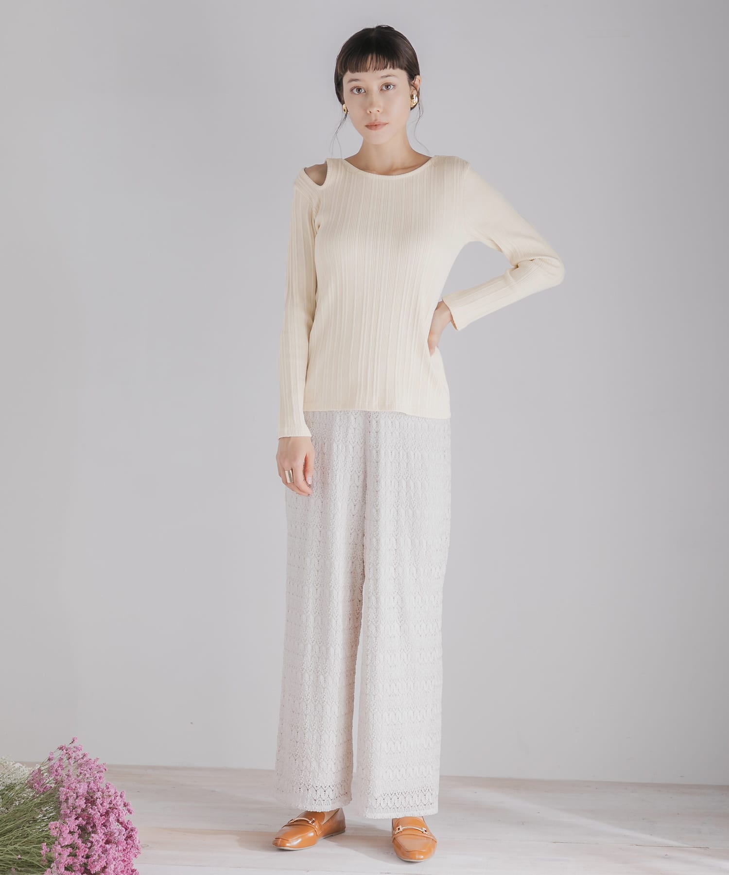 アシメネックコンパクトトップ IVORY FREE