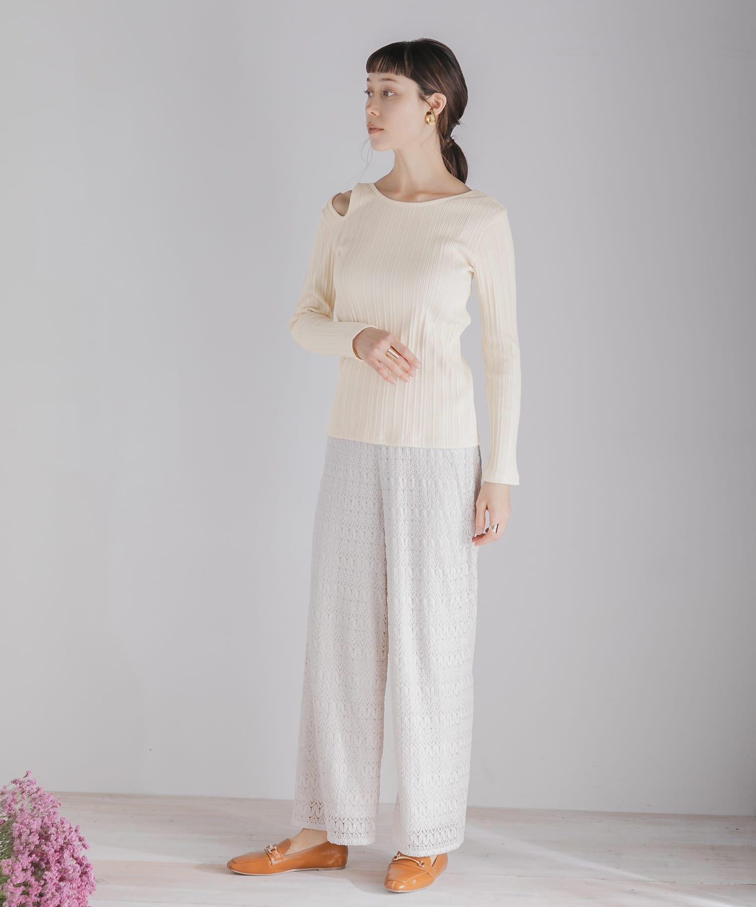 アシメネックコンパクトトップ IVORY FREE