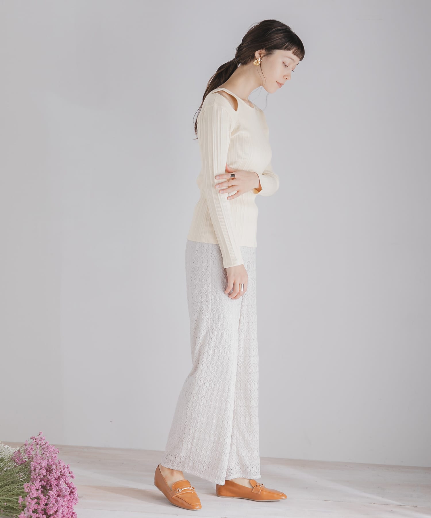 アシメネックコンパクトトップ IVORY FREE