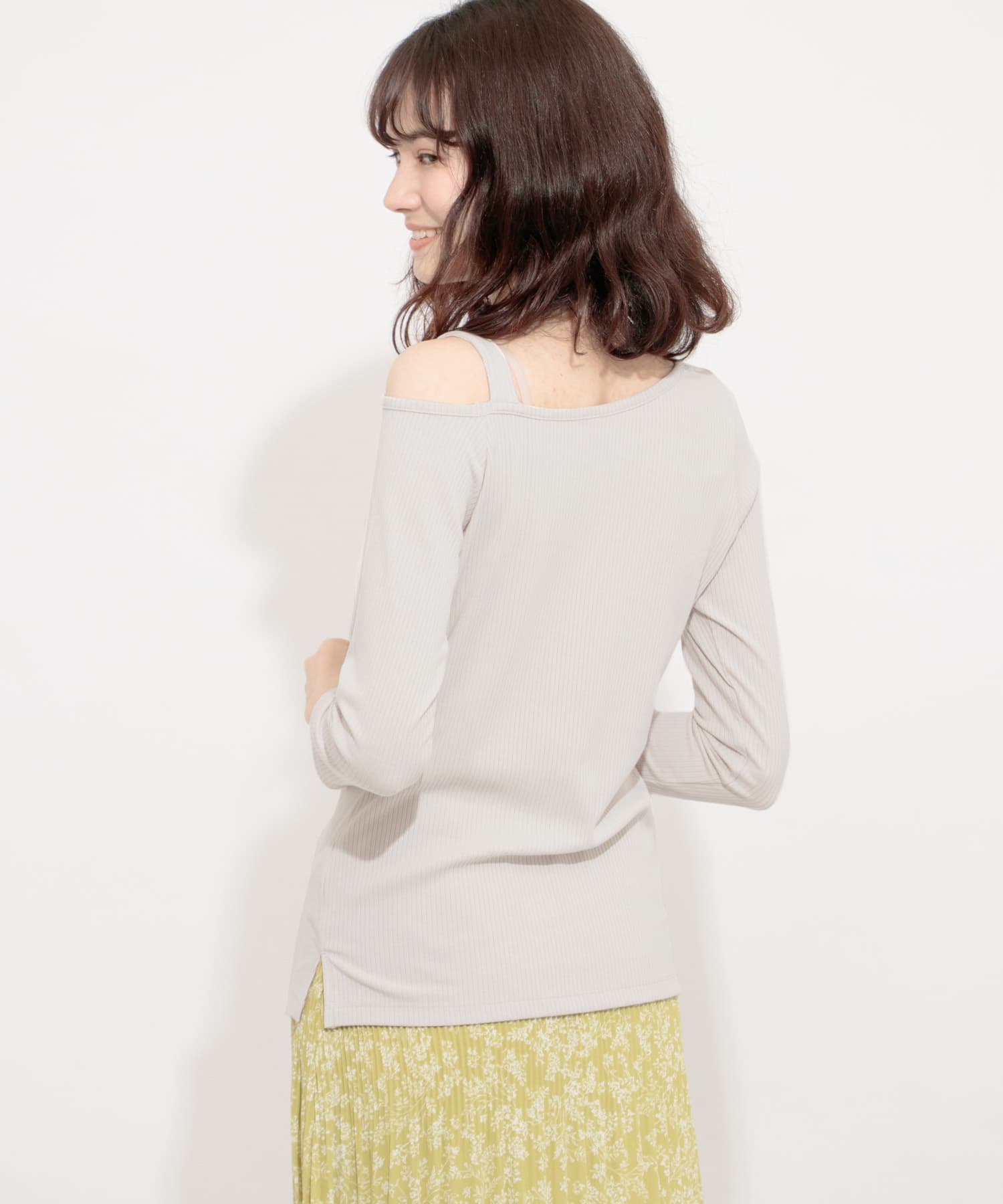 アシメネックリブトップ(7分袖) GREIGE FREE