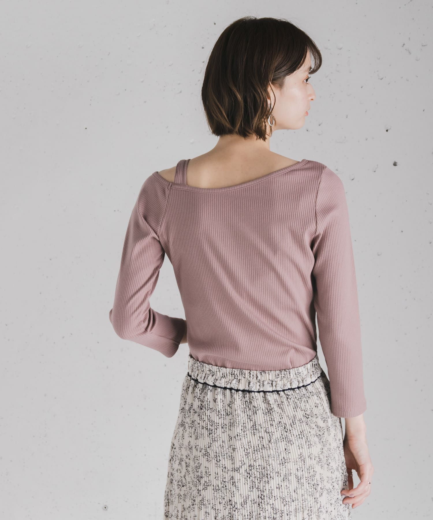 アシメネックリブトップ(7分袖) DUSTY PINK FREE