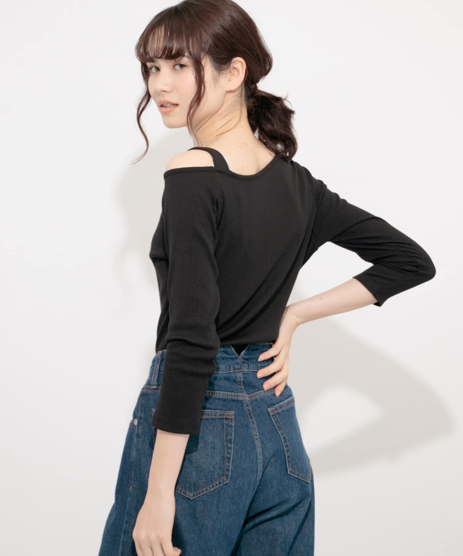 アシメネックリブトップ(7分袖) BLACK FREE