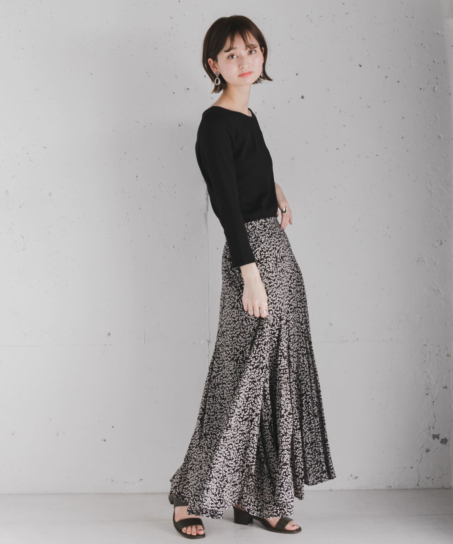 アシメネックリブトップ(7分袖) BLACK FREE