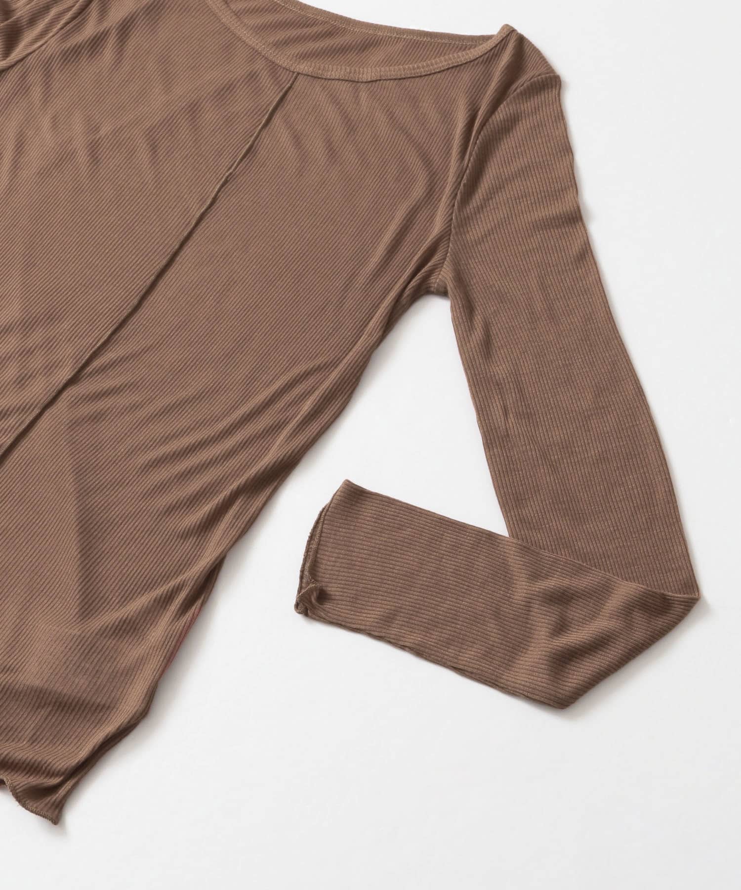 ボートネックシアーカットトップ MOCHA FREE