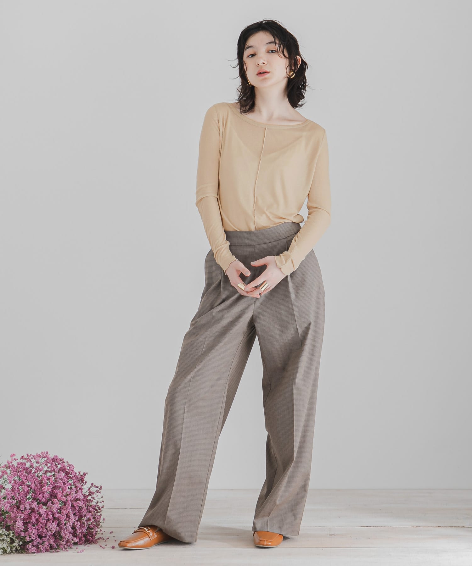 ボートネックシアーカットトップ BEIGE FREE