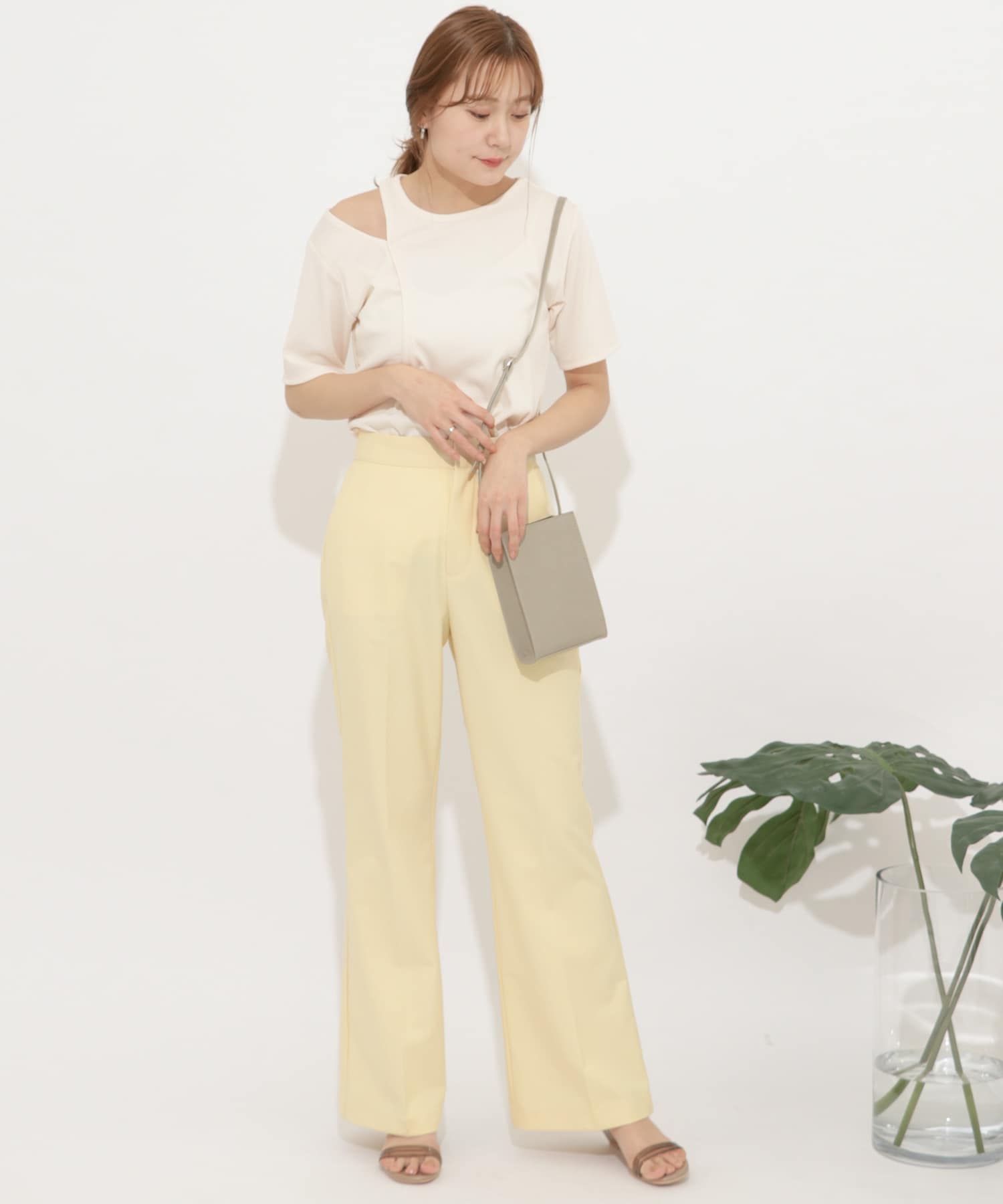 センタープレスフレアパンツ YELLOW S