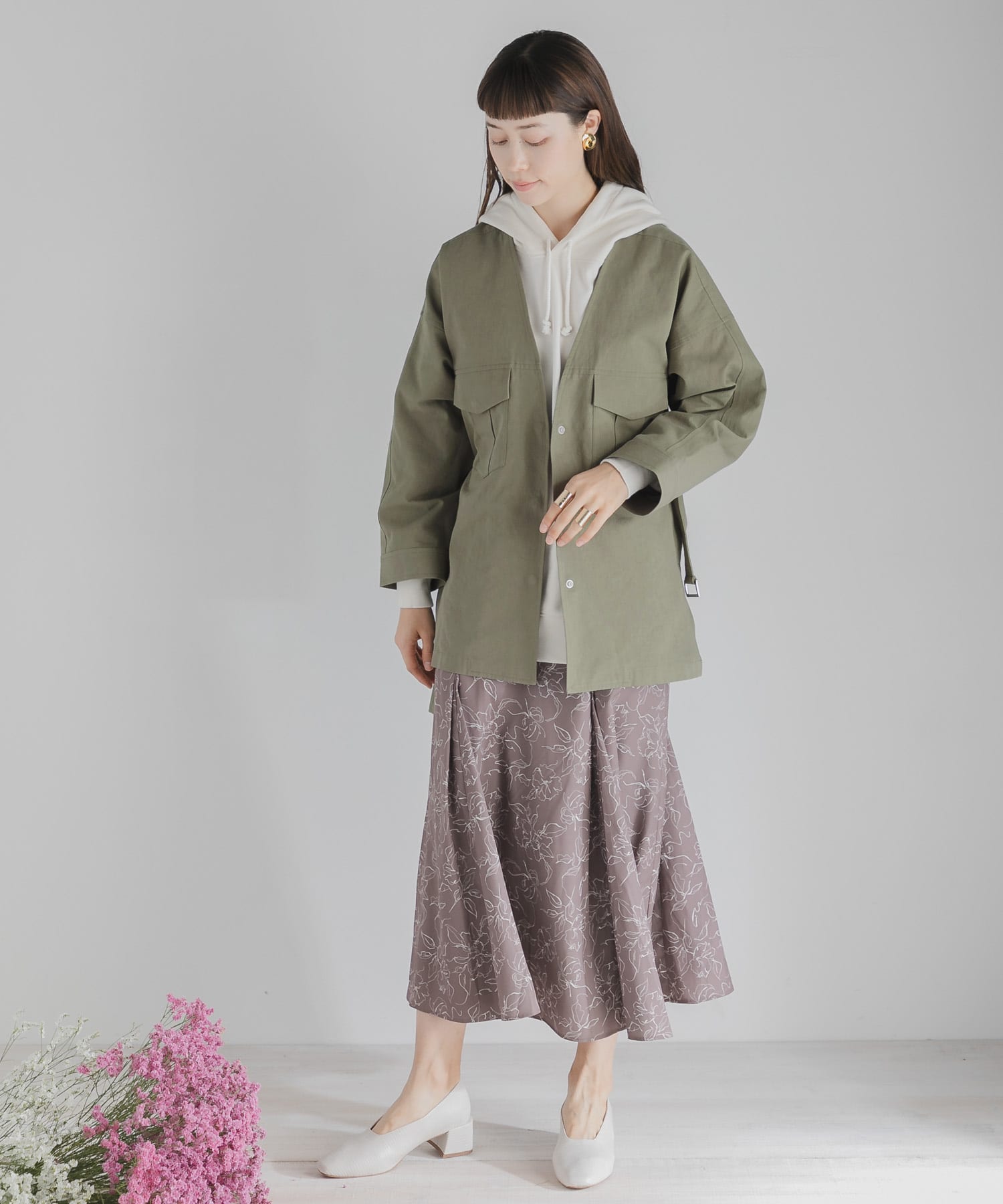 KHAKI