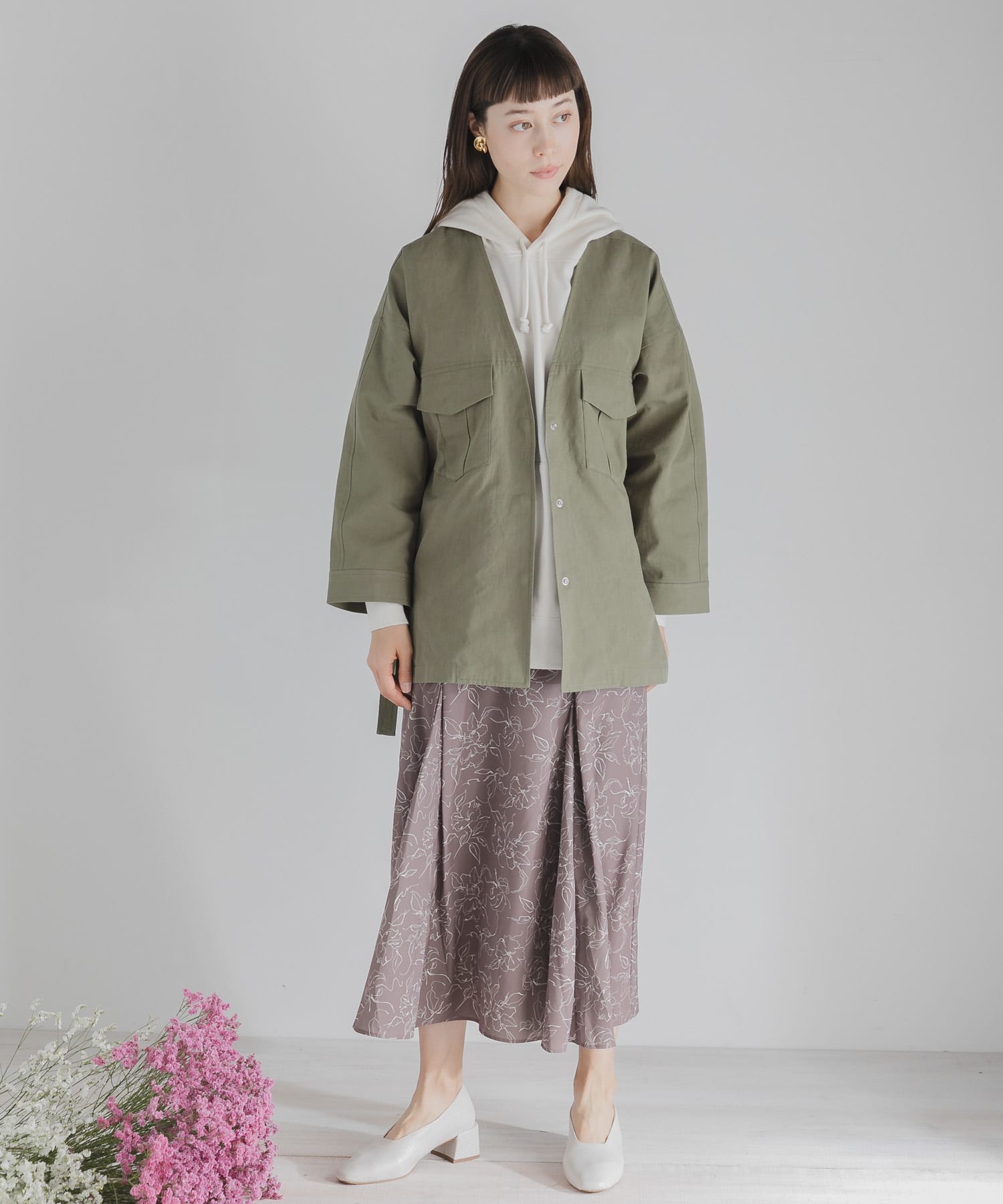 KHAKI