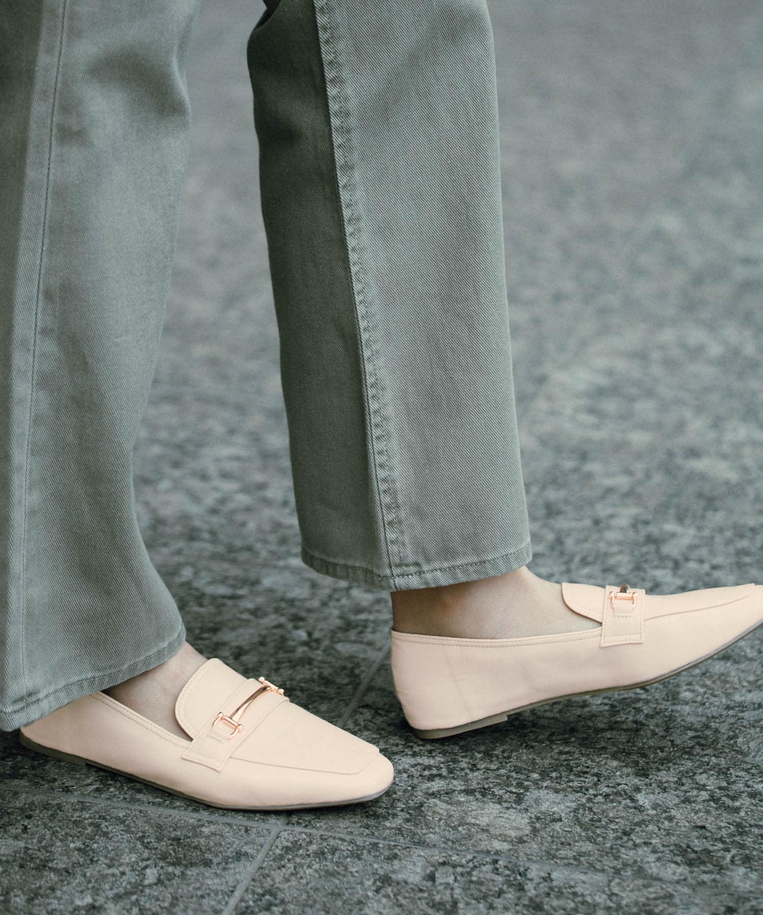 ソフトフェイクレザービットローファー IVORY S