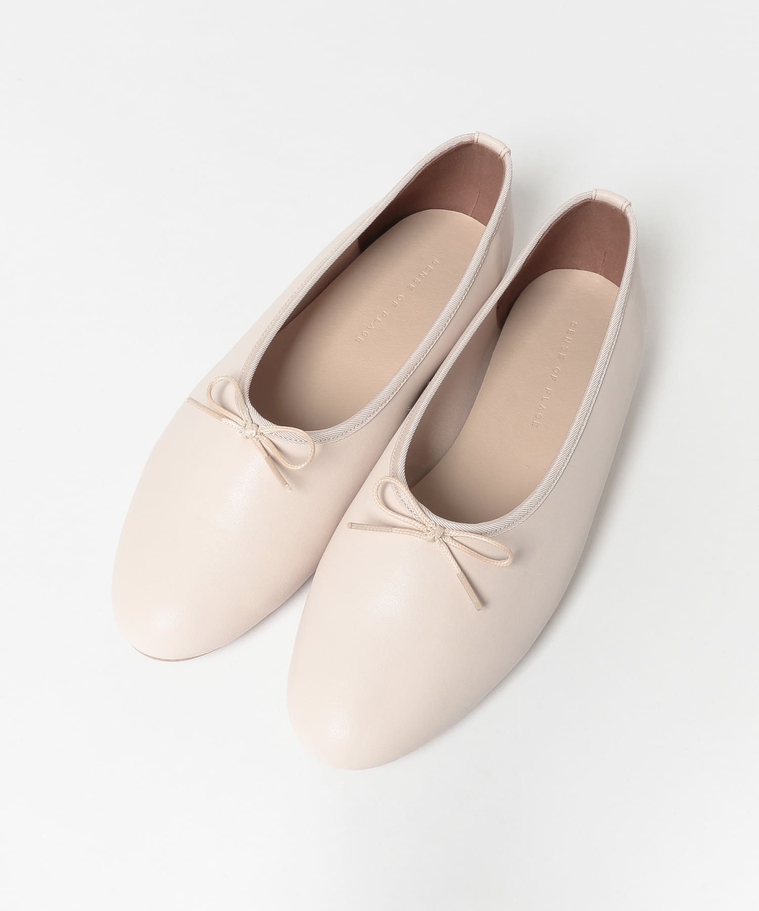 甲深バレエシューズ IVORY M
