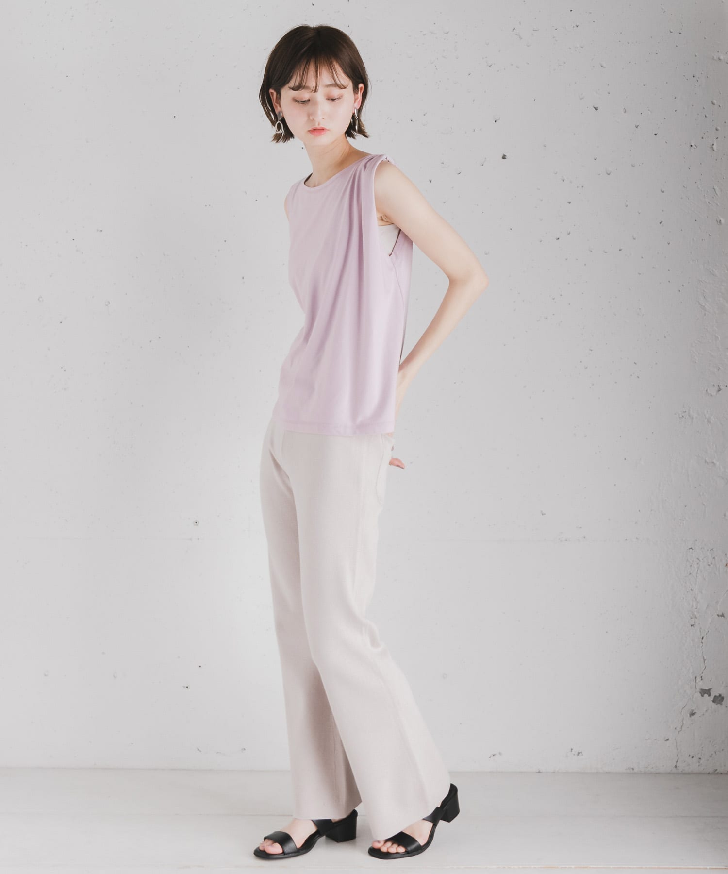『UR TECH』ツイストショルダーアシメトップ LAVENDER FREE