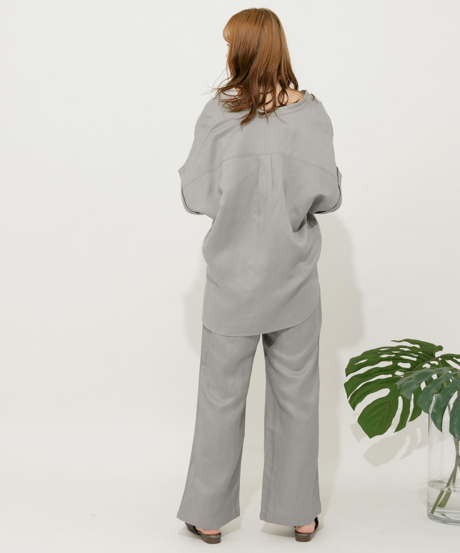 リネンレーヨン ワイドストレートパンツ L.KHAKI M