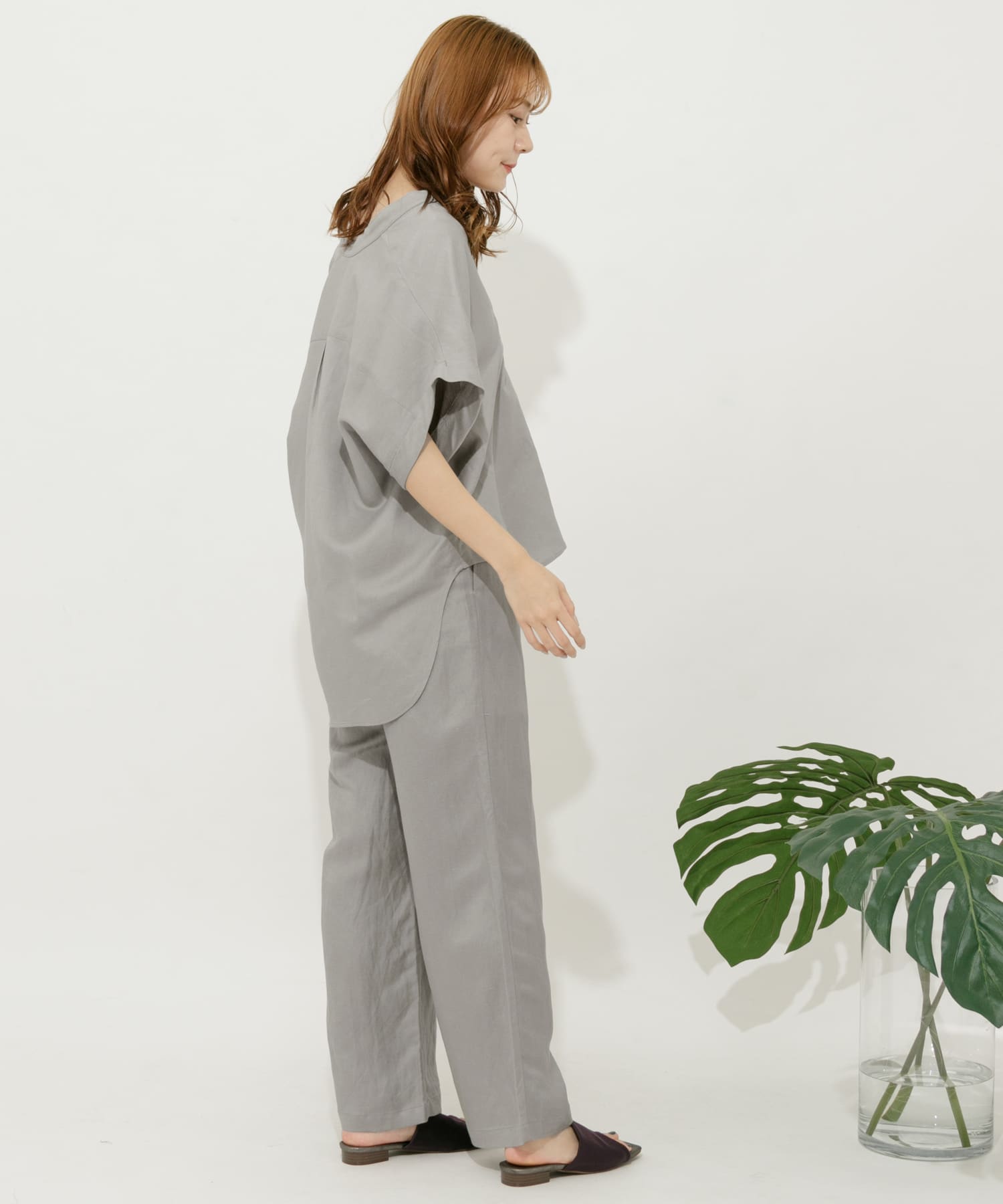 リネンレーヨン ワイドストレートパンツ L.KHAKI M