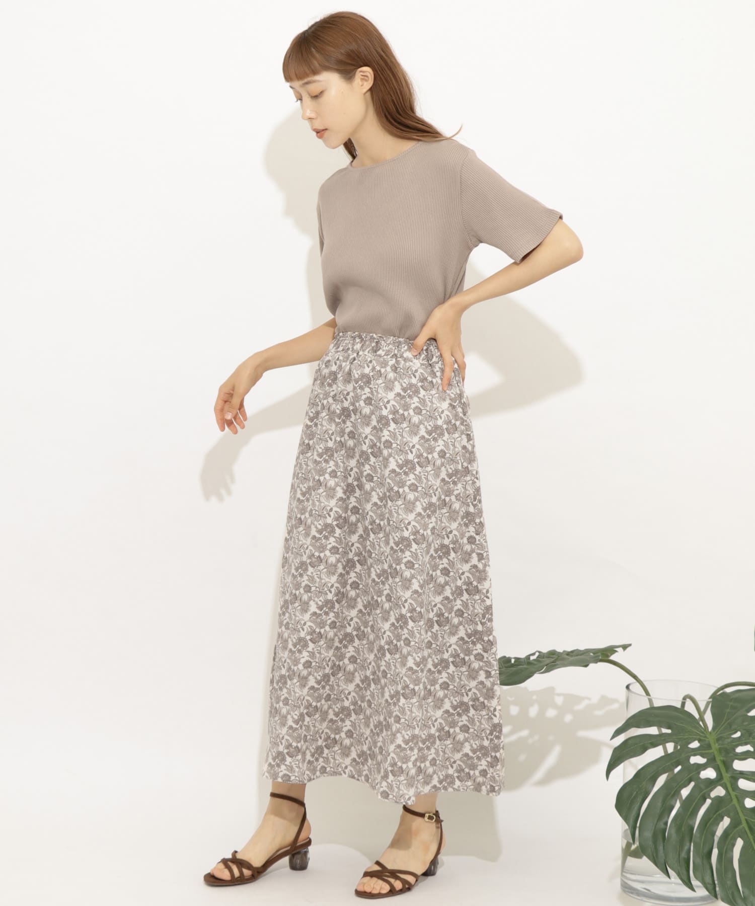 フラワープリントロングフレアスカート BEIGE FREE