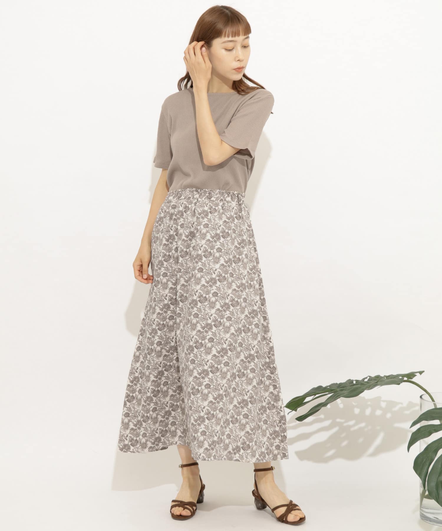 フラワープリントロングフレアスカート BEIGE FREE