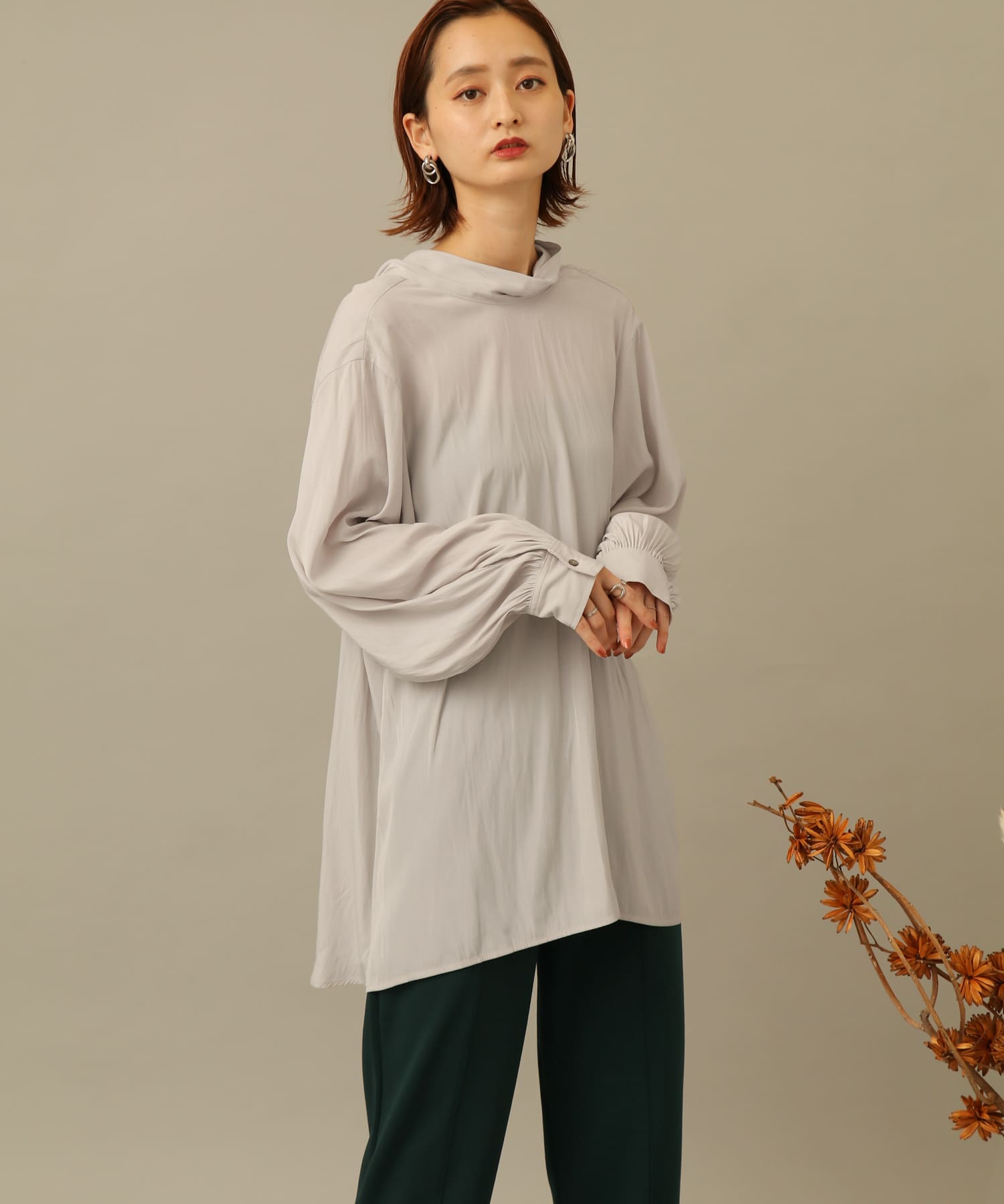 バックタイチュニックブラウス GREIGE FREE