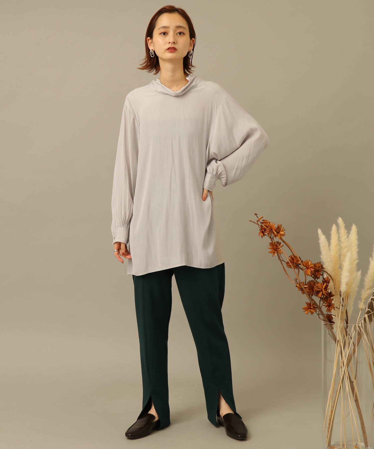 バックタイチュニックブラウス GREIGE FREE